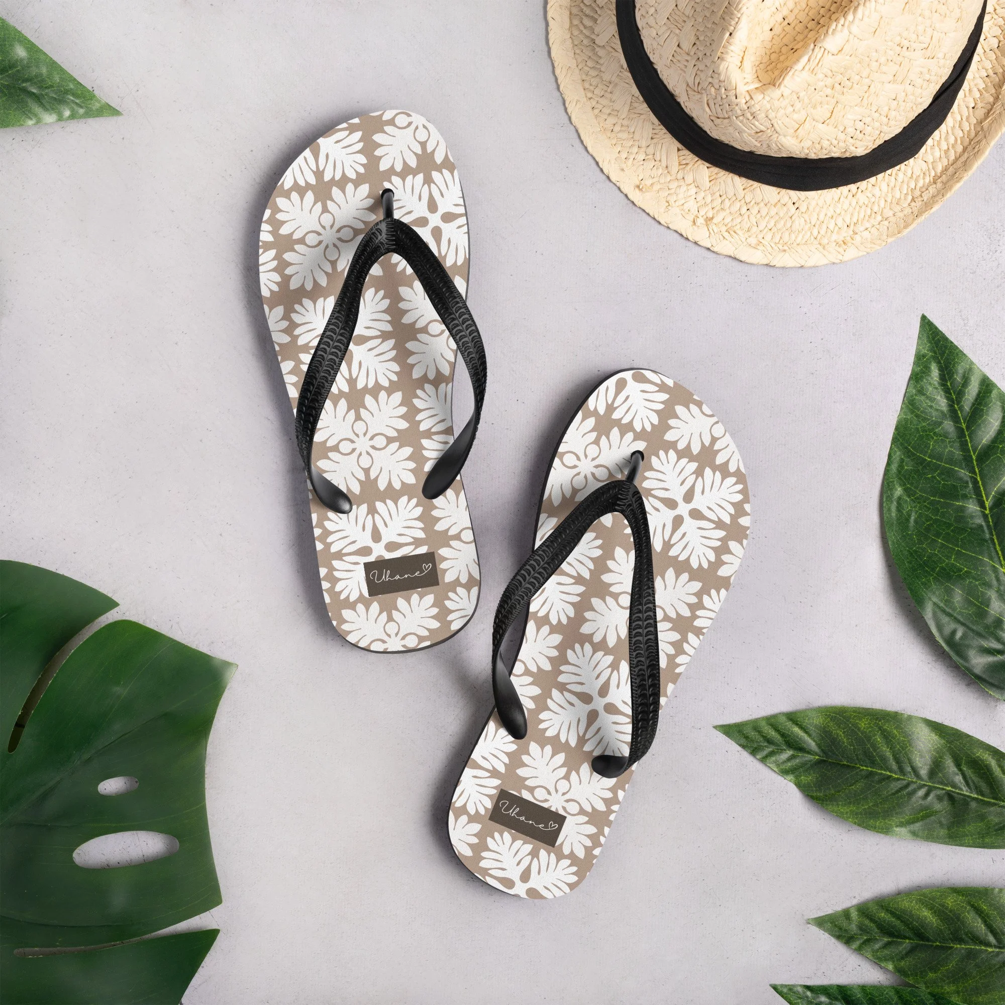 Ulu Quilt (Desert Taupe) Slippahs