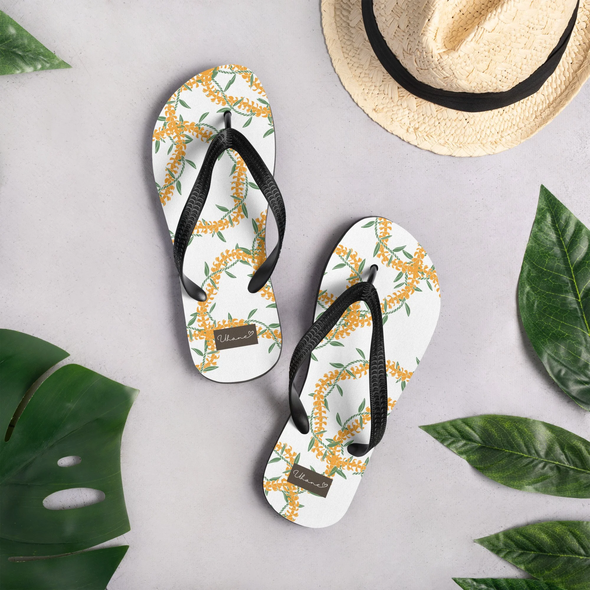 Puakenikeni Ti-Leaf Lei Slippahs