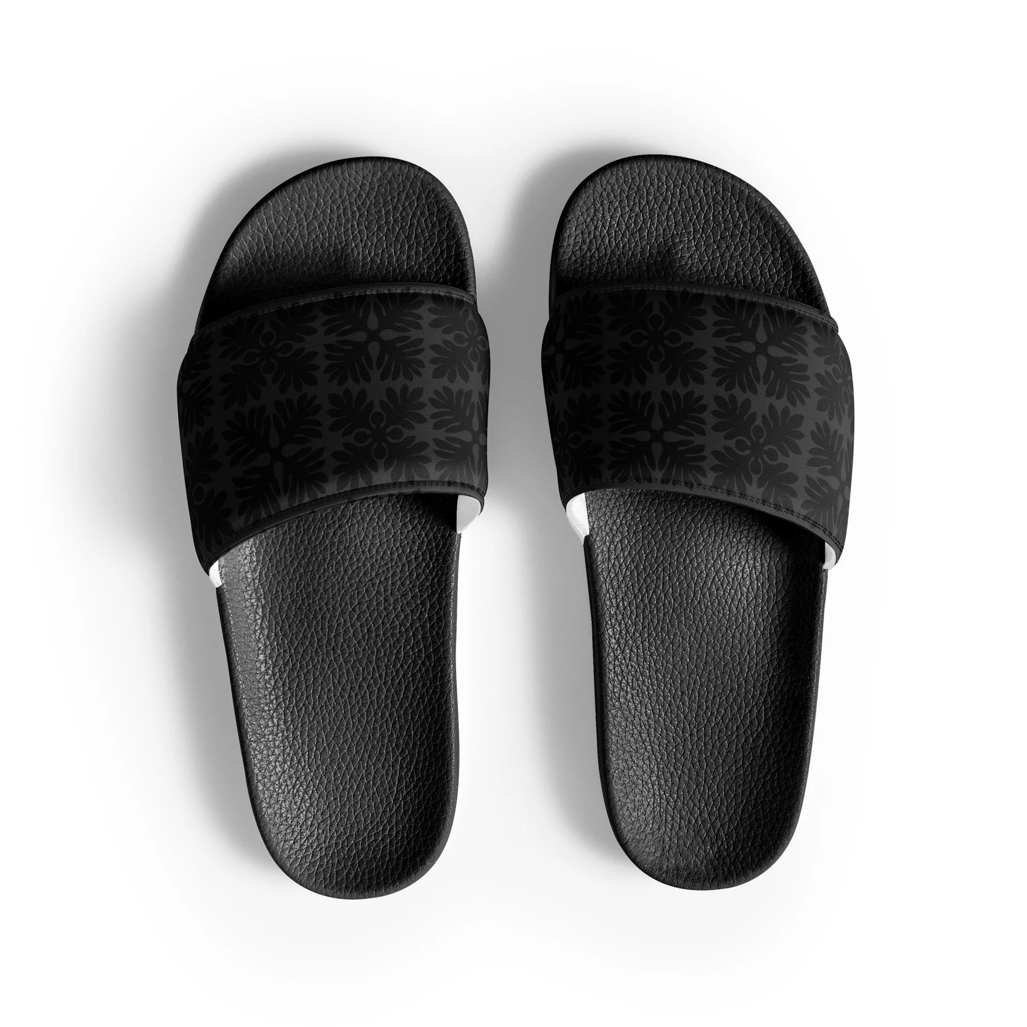 Ulu Quilt Print (Black) Women's slides