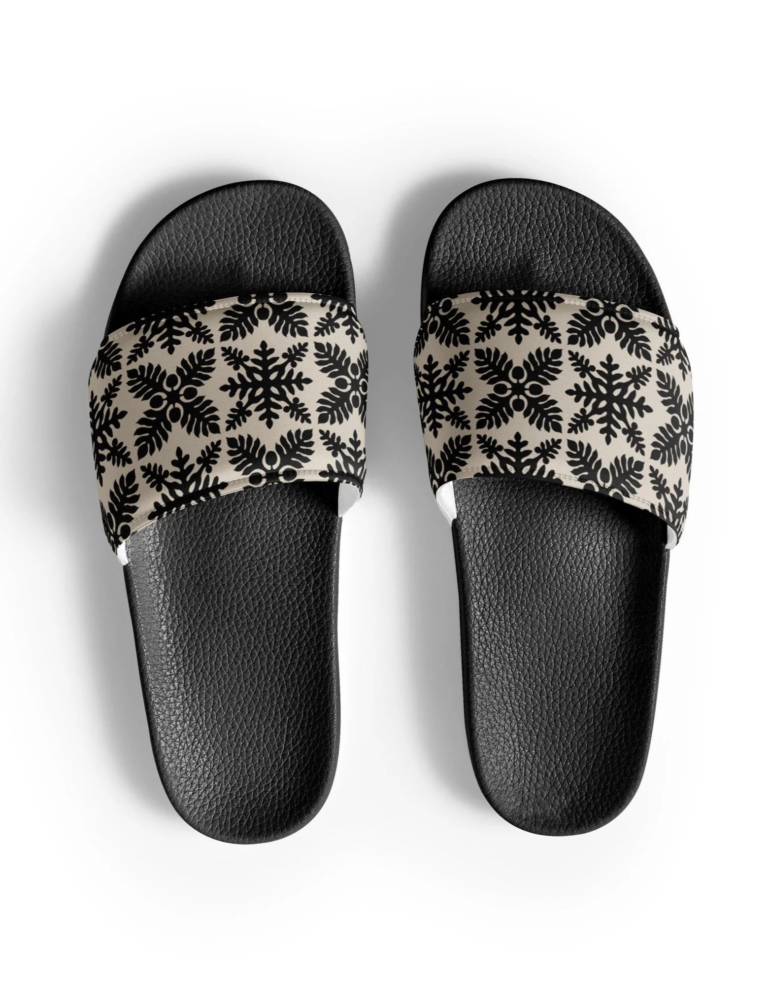 Quilt Pattern Beige Women's slides