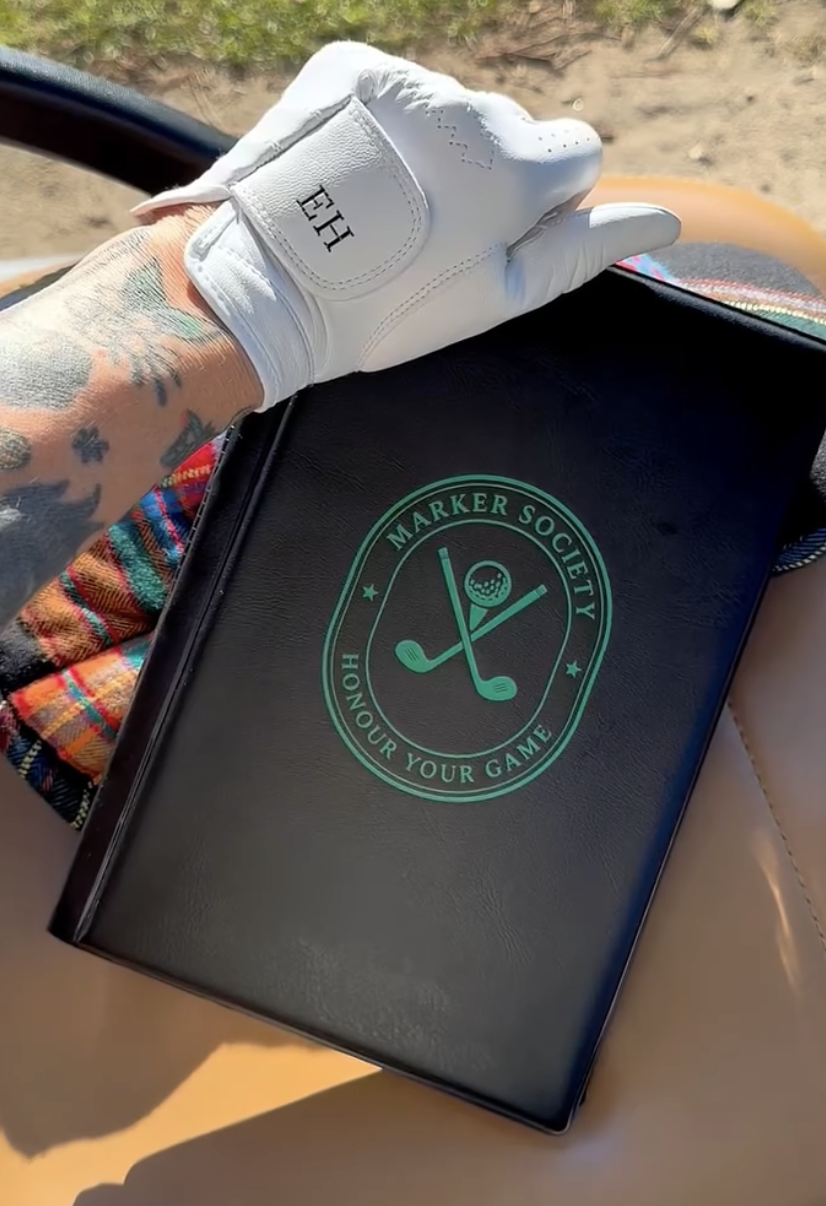 The Ultimate Christmas Gift Guide for Golfers: 15 Gifts They’ll Actually Love