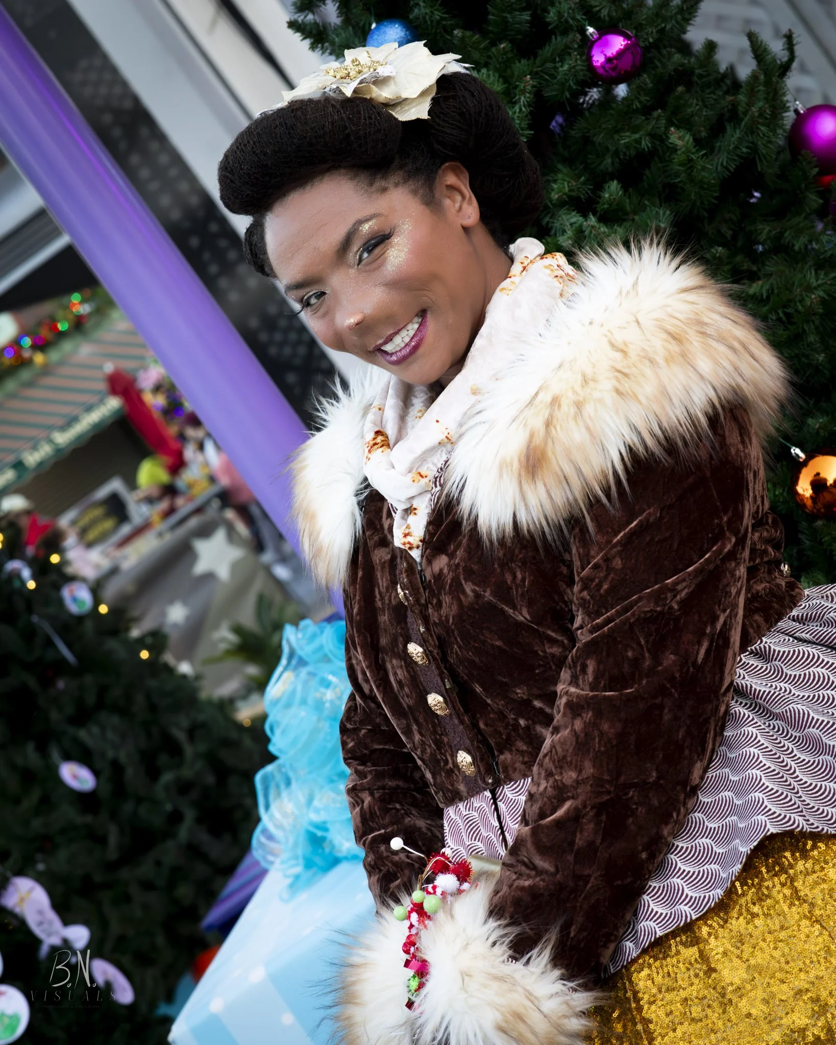 WHOVILLE-13.jpg