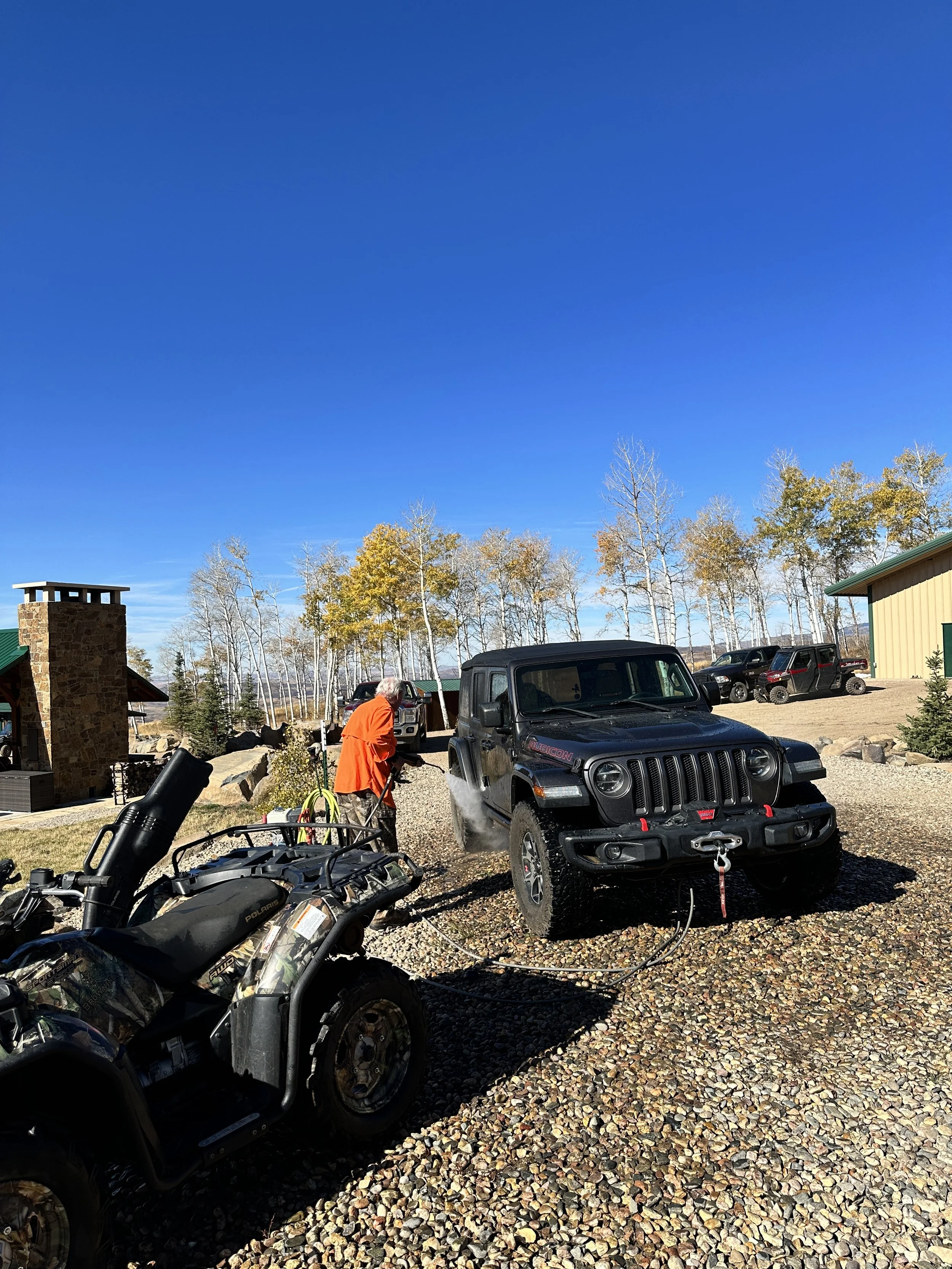 infrastructure_powerWasher_jeep.JPG