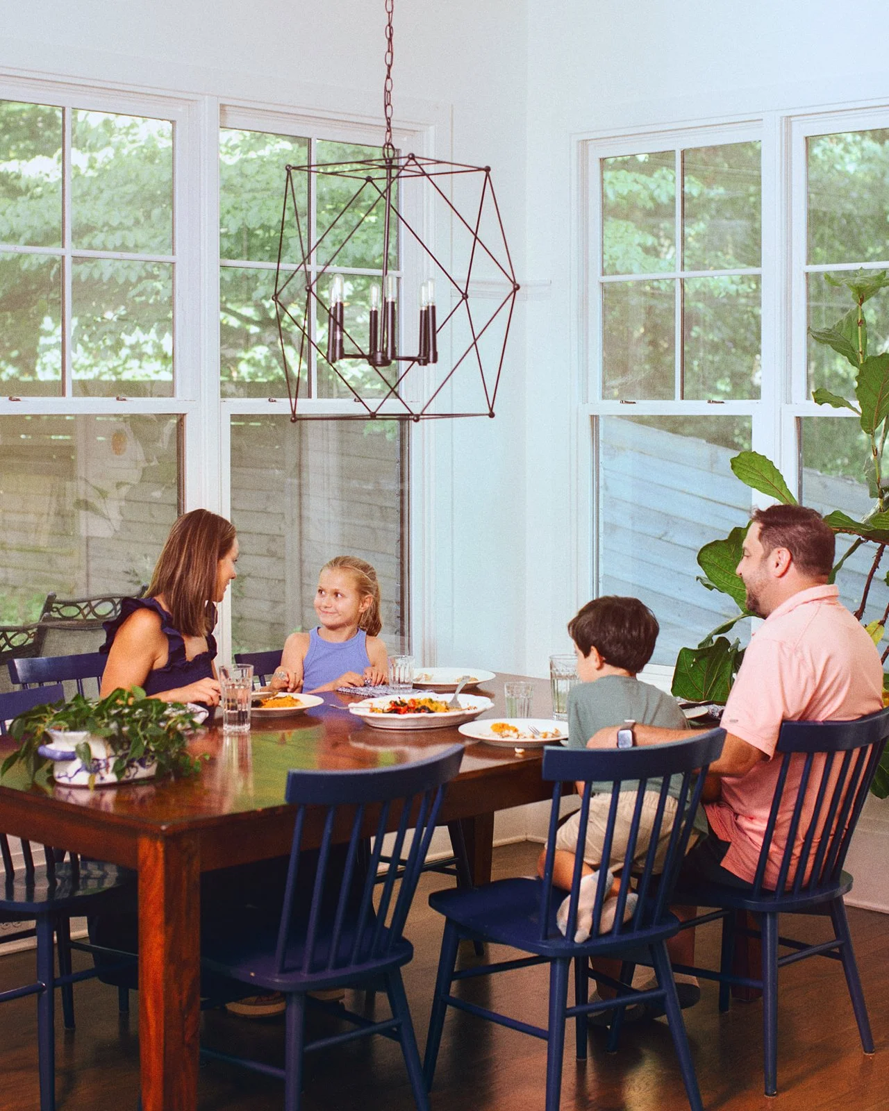 Growing Up Strong: What Nutritionists Recommend for Kids