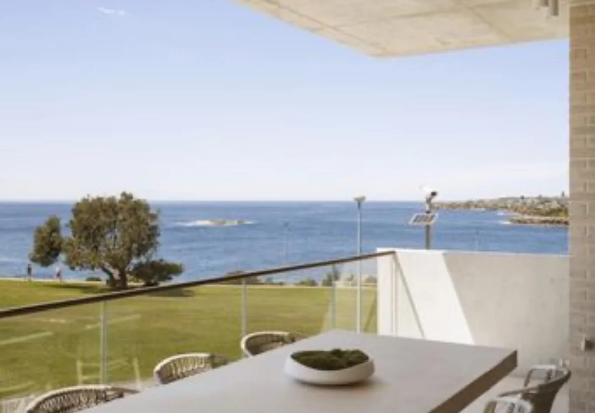 When only the best will do. 

Front row, north headland Coogee beach. 

Oceanfront reserve within minutes to the sand yet elevated and private. 

Ready now. Move in today.  Live the life you&rsquo;ve imagined.

Contact me to arrange inspection. 

@mc