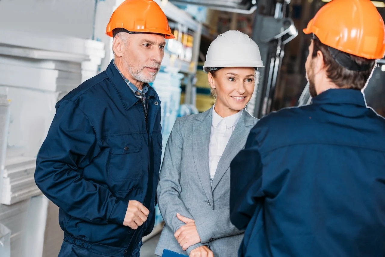 How to Hire Manufacturing Supervisors with the Right Leadership Skills