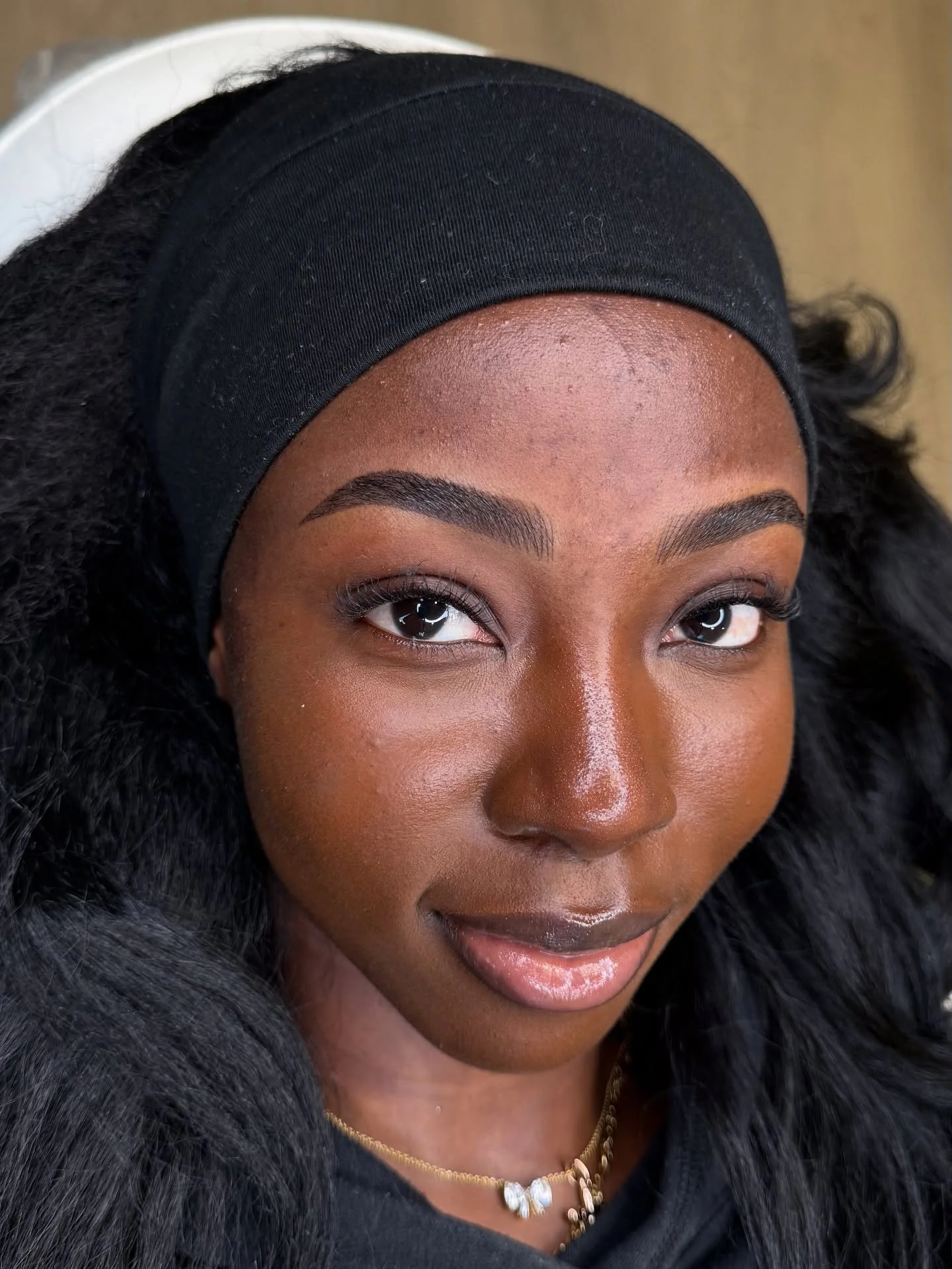 Subtle and natural enhancement to the brows make such a difference! What a beauty. 😍

💗Service: Nano + Shading (combo brows) 
⚡️Lasts: 1-3 years 
⏱Appointment time: 2 hours 
📍Bethesda, MD 
🗓 Click link in bio to book 
📧 info@browzdc.com for any 