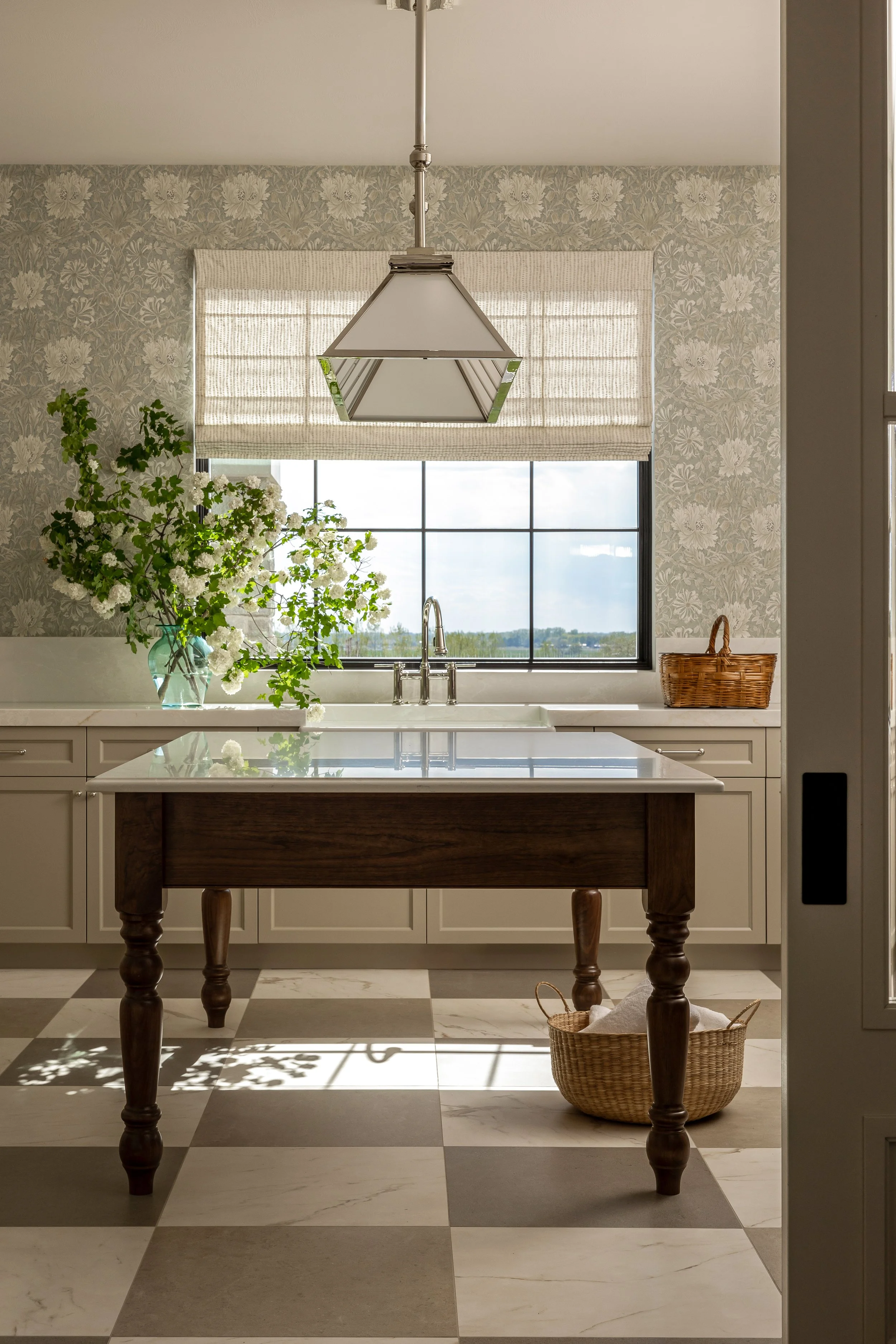 380A2100-Edit.jpg