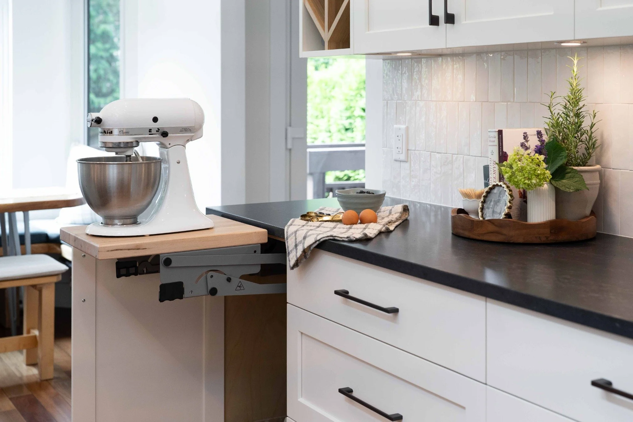 stand-mixer-kitchen-design-vancouver.jpg
