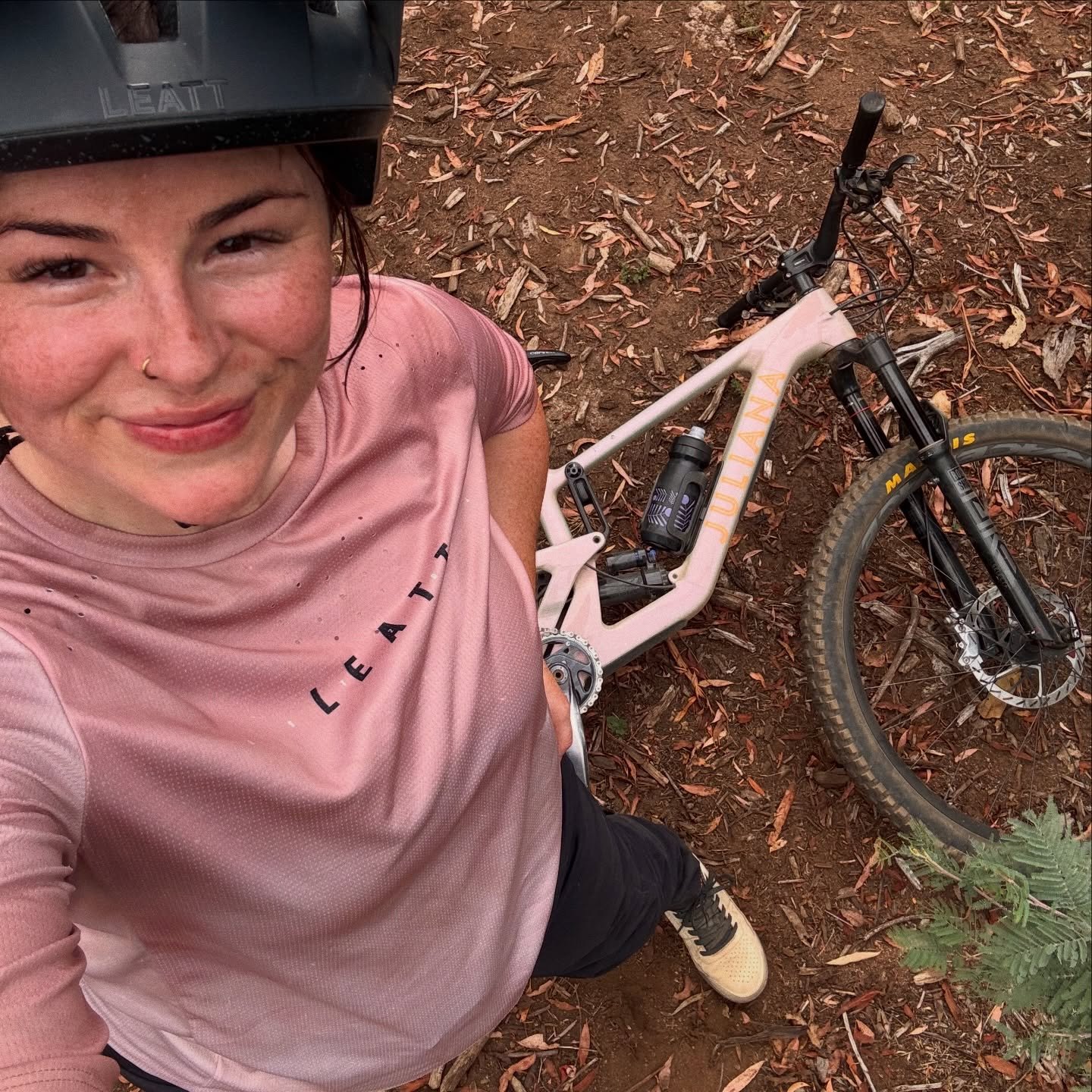 Two days riding Tumba 🐮 Being in the mountains, riding new trails, catching up with mates and rolling big rocks was the perfect way to forget about going back to work and not think about how our baby is 9 months old. Idk where the time has gone?? Gr