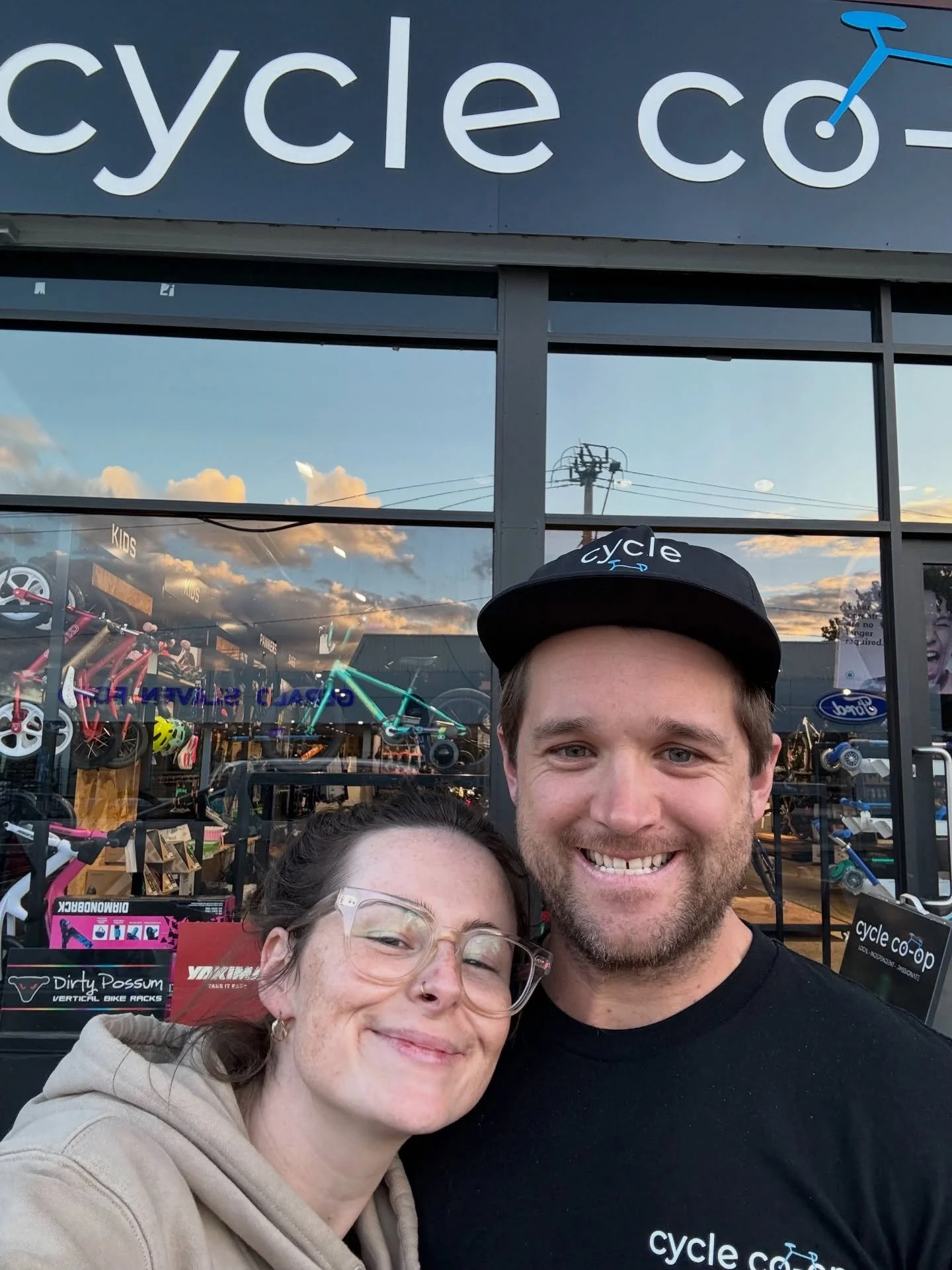 The end of an era. So long and thanks for all the bikes and bants @cycle_co.op ❤️&zwj;🩹 grateful to have had the support of industry stalwarts @bobby2kick and @wills_wrenching through the shop, and for everything they&rsquo;ve done for @dirtmaidens 