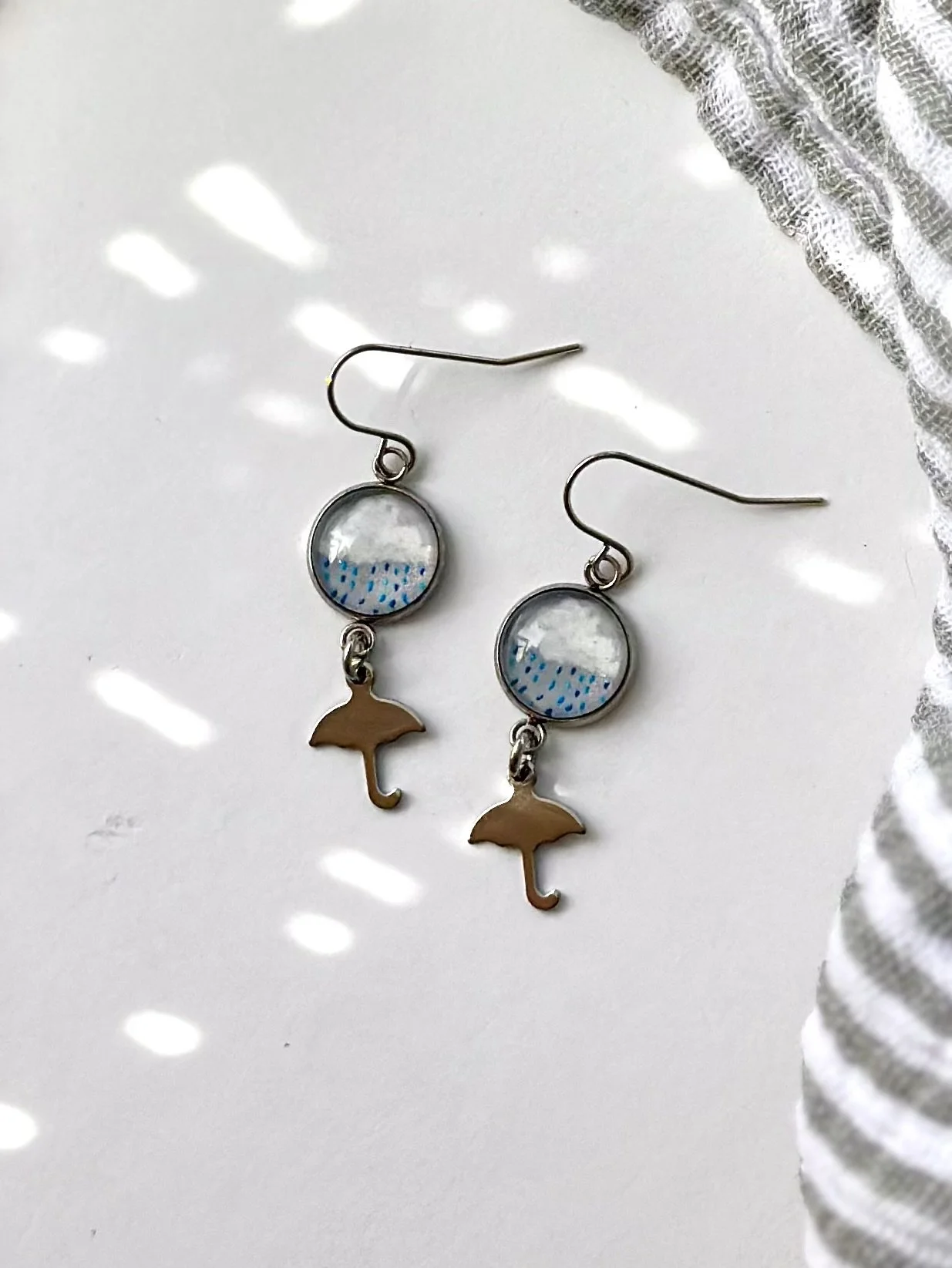 Rainy Day Simple Earrings