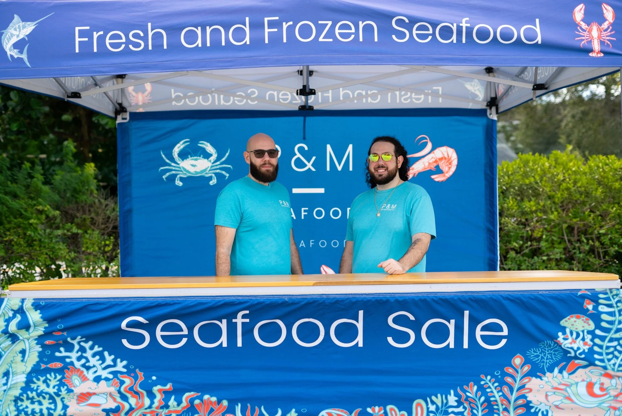 The Men Behind P&amp;M
We&rsquo;re Peter and Matt Piscitello &mdash; your trusted source for the freshest seafood in Florida. Our mission? To bring better, fresher ocean catches straight to your table.
Seafood is in our blood. Growing up in New York,