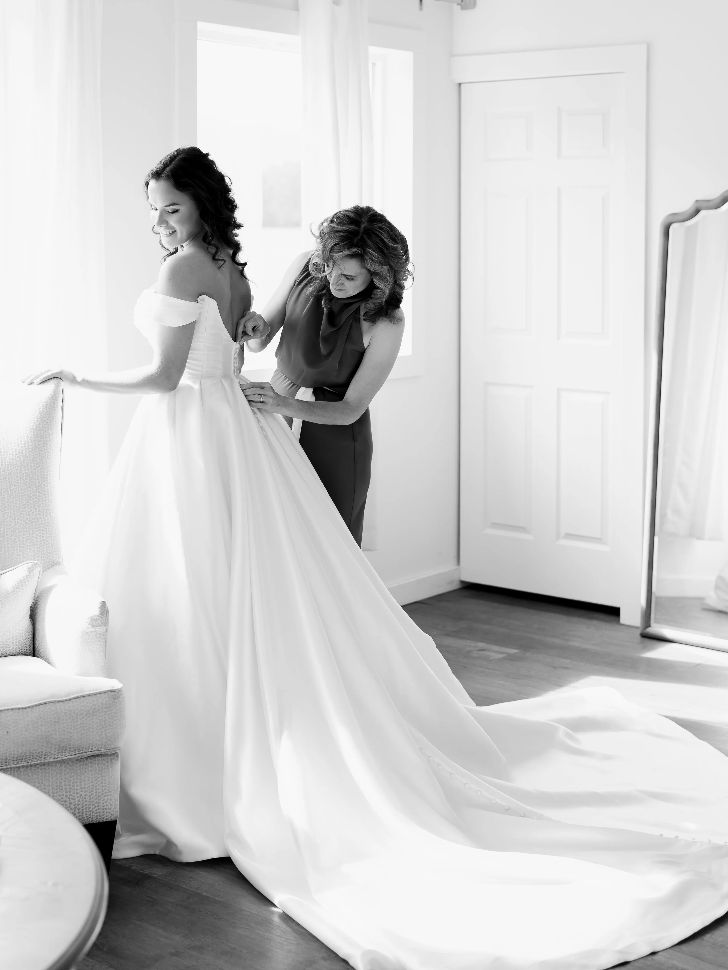 AlaskaWedding-Vine&VeilPalmer-RachelTweggsPhotography-11.jpg