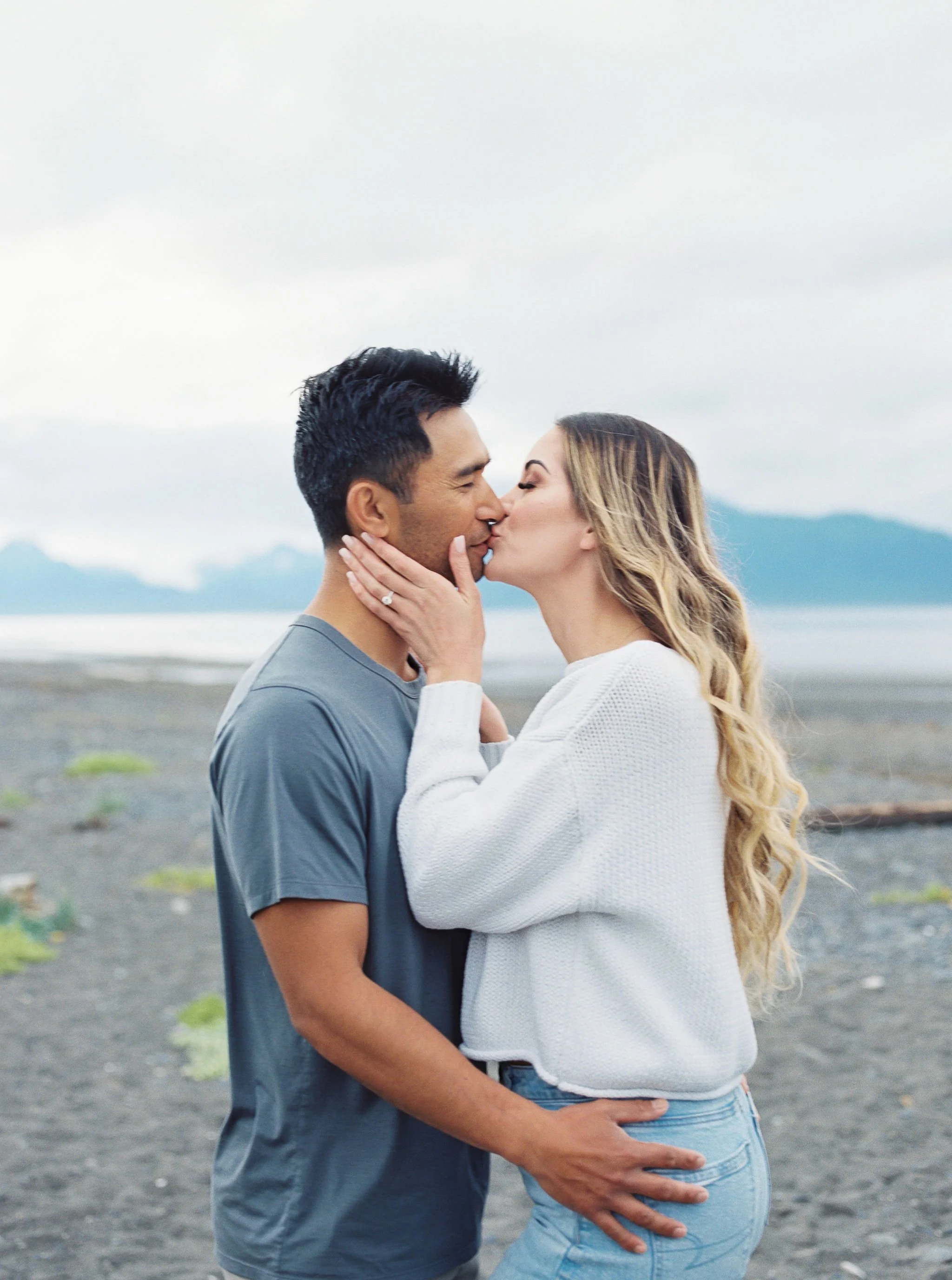 CoupleSession-HomerAlaska-RachelTweggsPhotography-36.jpg