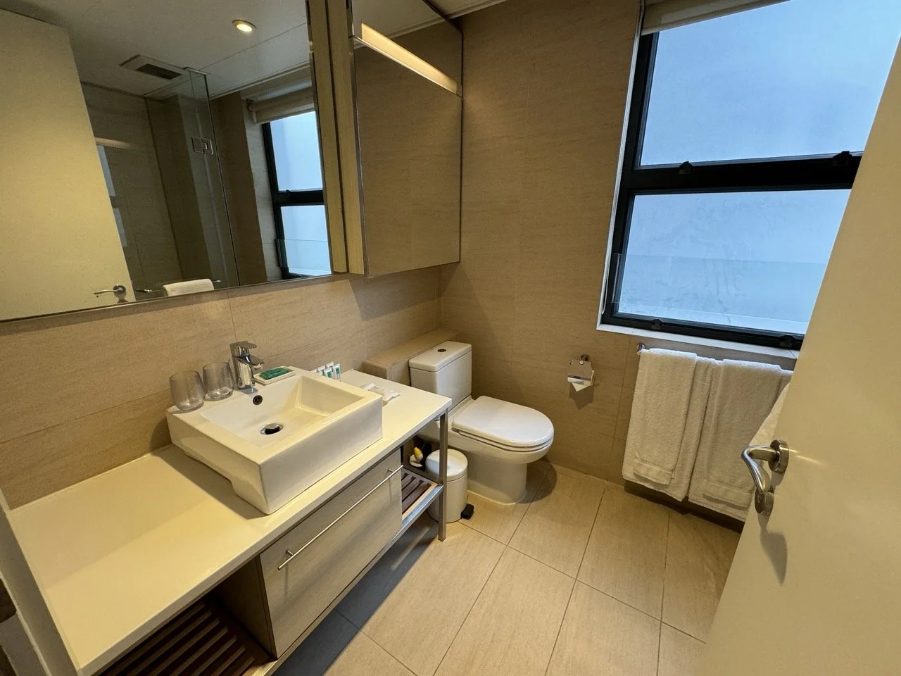 Tsim Sha Tsui Serviced Apartments - 2.jpeg