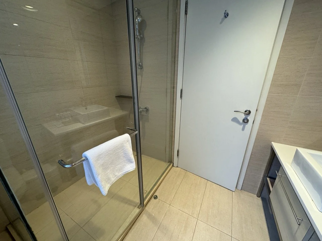 Tsim Sha Tsui Serviced Apartments - 3.jpeg