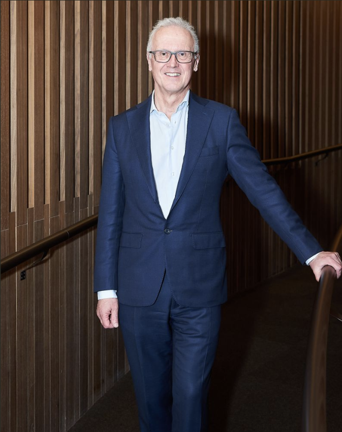 Event Concierge Desk - Sandy Mitchell