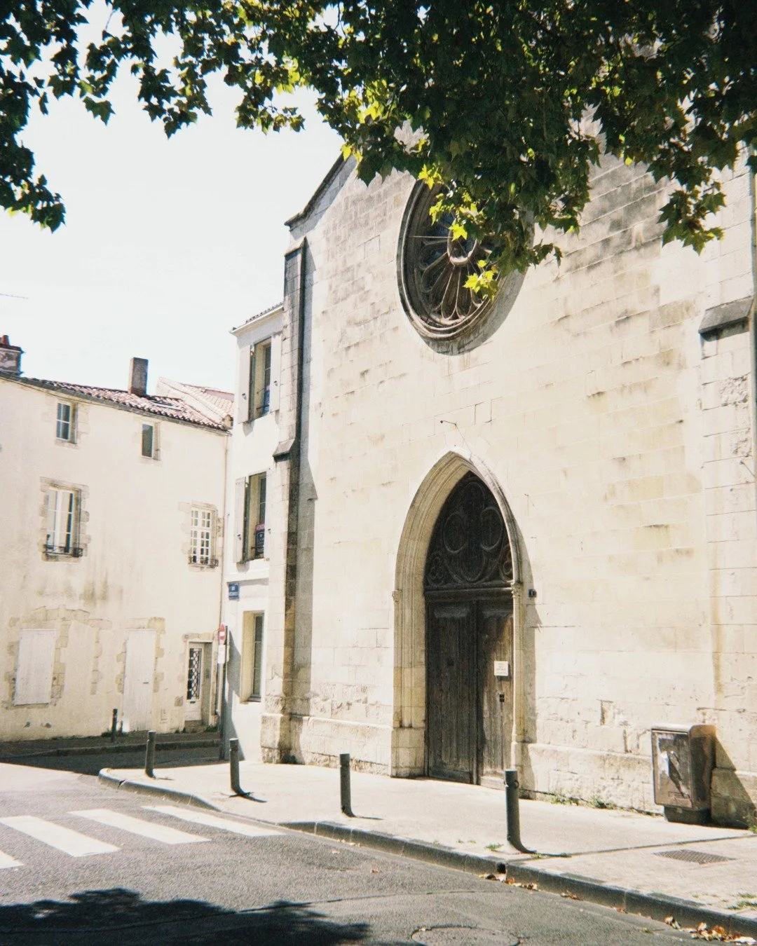 ☀️ Le soleil est de retour &agrave; La Rochelle&hellip; et les beaux week-ends aussi !

C&rsquo;est le moment id&eacute;al pour s&rsquo;&eacute;vader quelques jours entre oc&eacute;an, balades dans le centre historique et moments de d&eacute;tente da