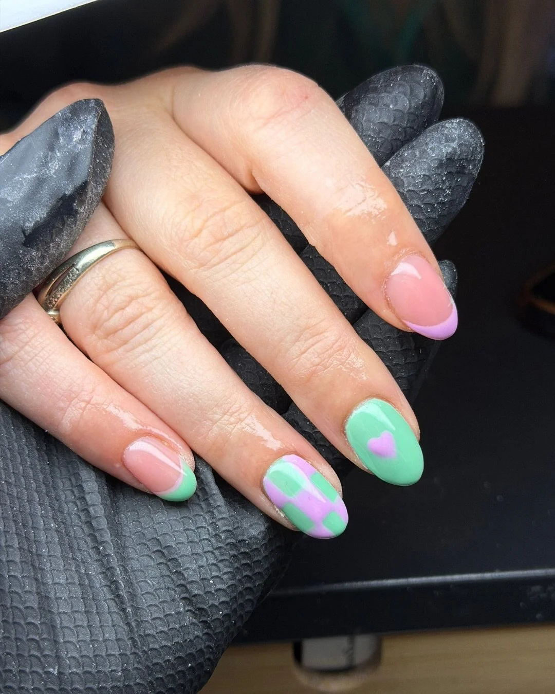 We&rsquo;re starting to see more pastel requests from our clients lately and it&rsquo;s such a nice change 🌸 Still subtle but enough to make everything feel a bit fresher.

Nails by @rosie_generationsbeautynails 
Products used @homeofnailart 

#nail