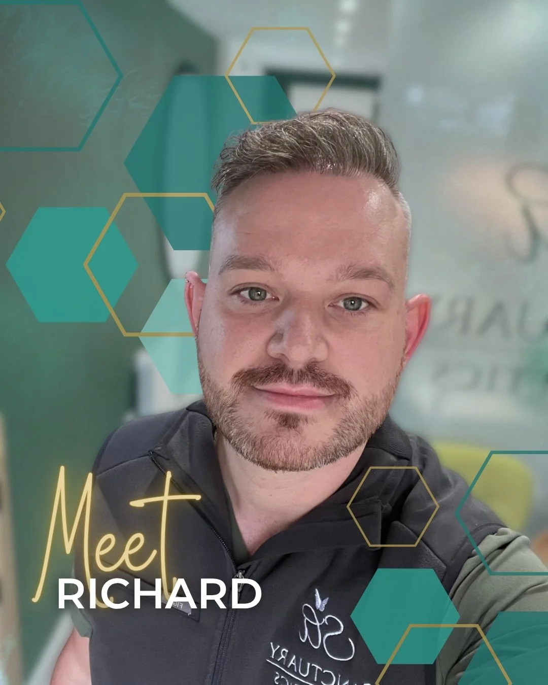 Meet Richard ✨ Advanced Clinical Practitioner, independent non-medical prescriber and clinical trainer with a strong background in cardiac care and advanced facial aesthetics. 

With a BSc in Nursing, MSC in Cardiac Practice, and Level 7 qualificatio