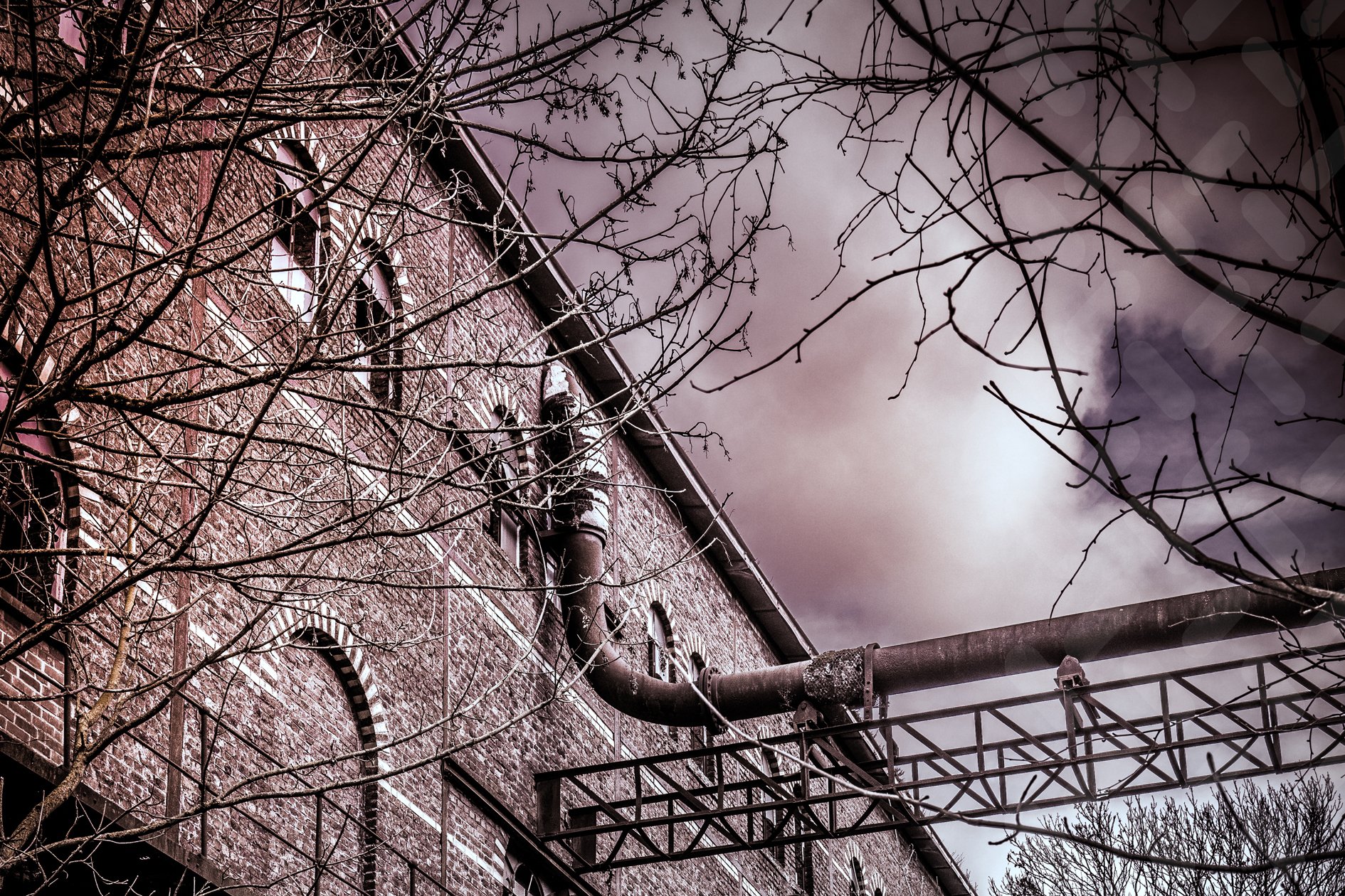 Urbex31B.jpg