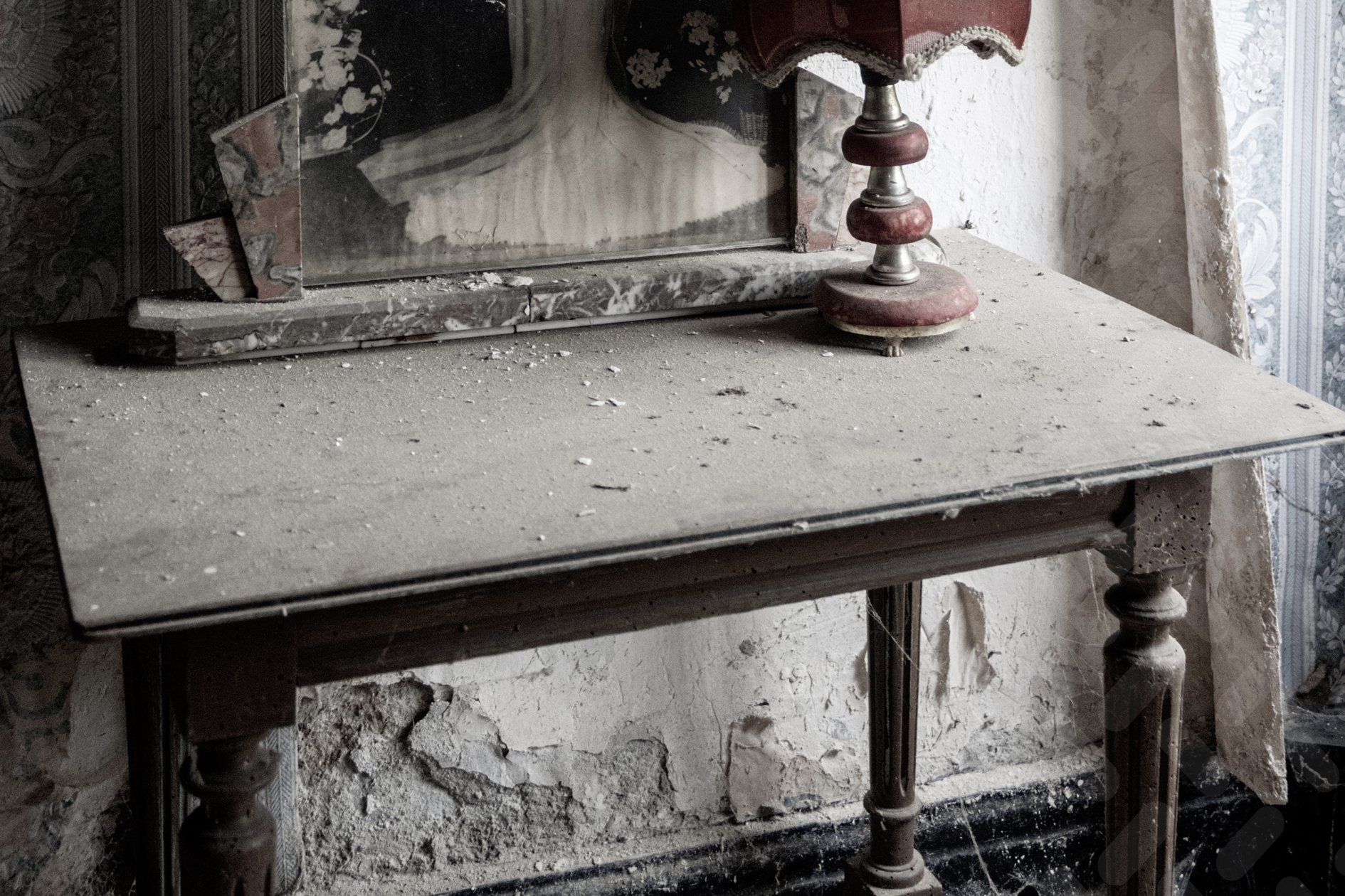 Urbex42B.jpg