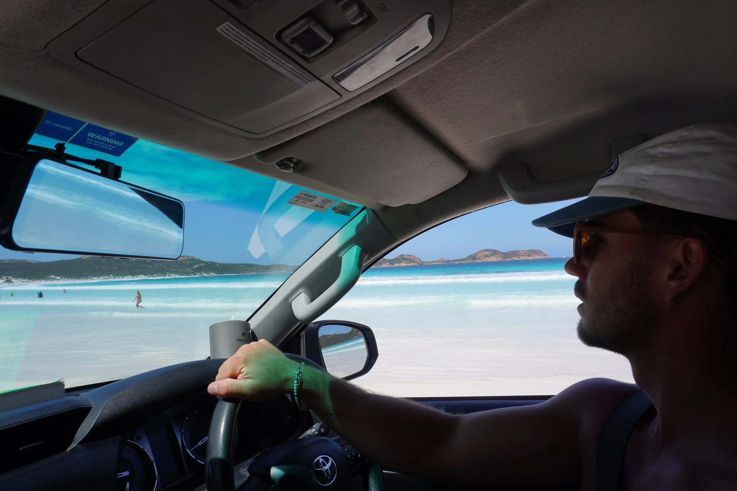 WA’s best-value 4WD camper hire offering rooftop tent accommodation, off-road capability and full touring gear for long-service road trips and holiday escapes.