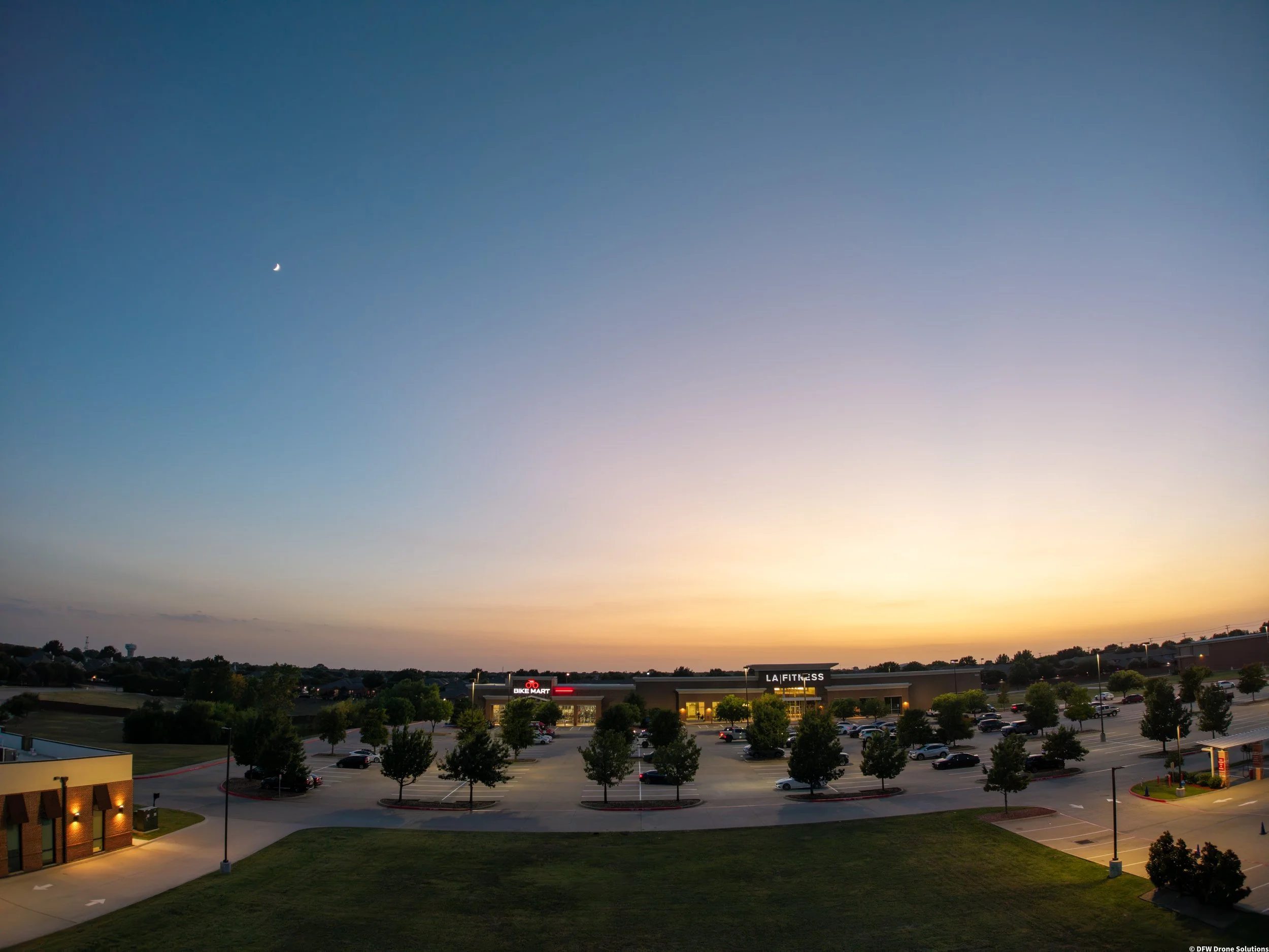 LA_DUSK_RF-104.jpg