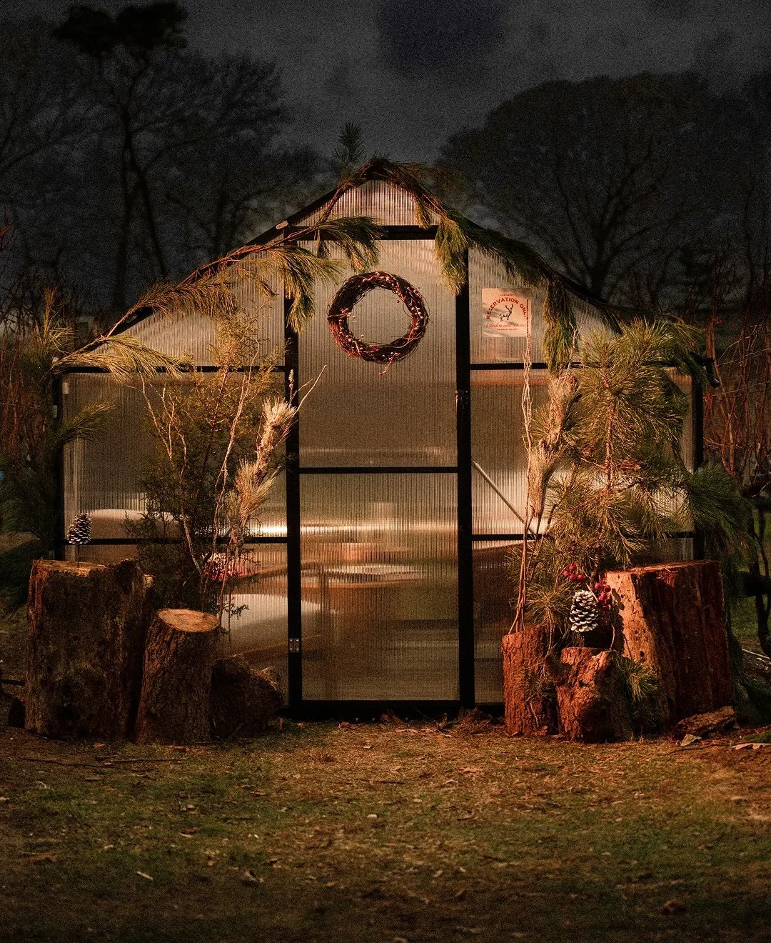 Experience Loughlin Vineyard this winter season in your own cozy private cabin. Starting now, you can reserve one of our beautifully furnished cabins every Friday&ndash;Sunday for a two-hour escape among the vines. 

❄️ WHAT&rsquo;S INCLUDED IN YOUR 