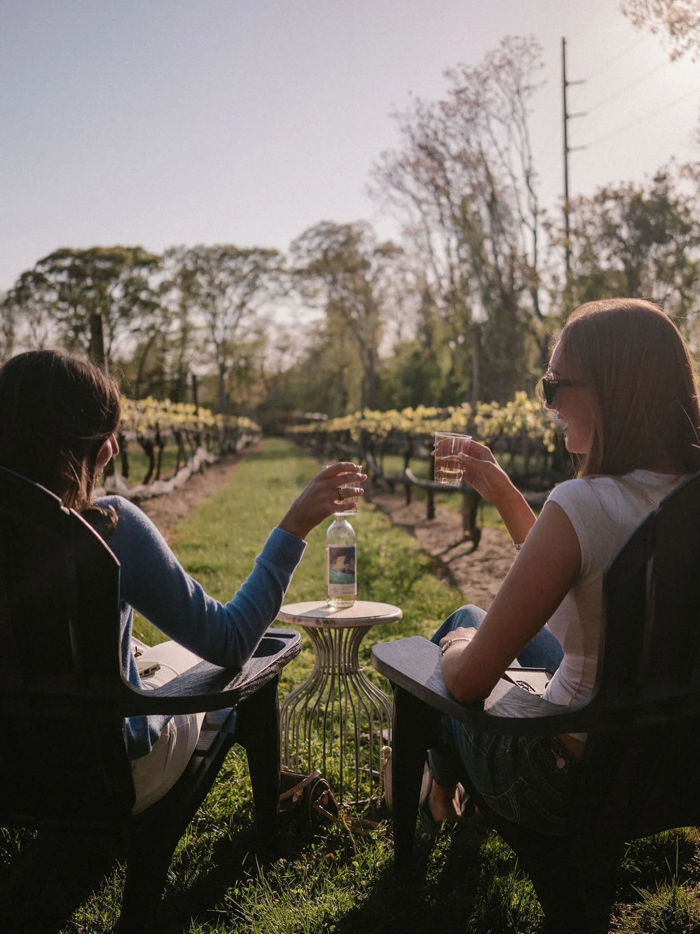 Memorial Day Weekend is here 🇺🇸🍷

Join us all weekend long at Loughlin Vineyard for Corks &amp; Claws featuring Orchard Street Eats serving up a coastal-inspired menu to kick off summer &mdash; including five different lobster rolls, fresh seafood