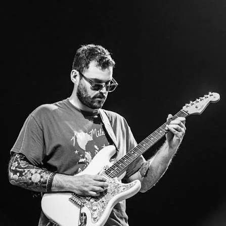 Sunday Sounds with Julian Love and Food by Orchard Street