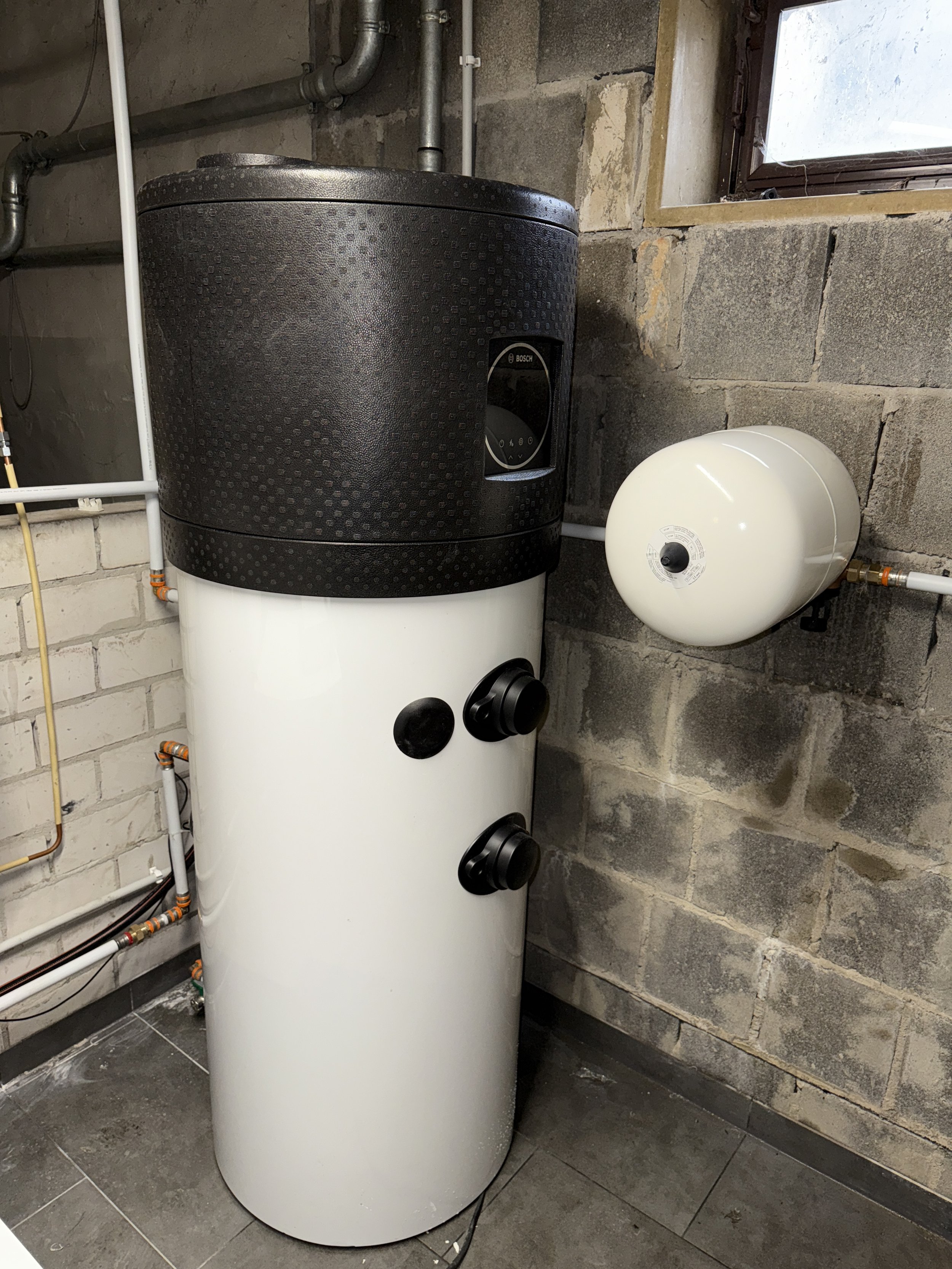 Brauchwasserwärmepumpe BOSCH/JUNKERS