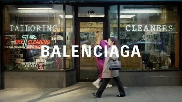 Balenciaga Fall26 Brings Us “A NY Minute”