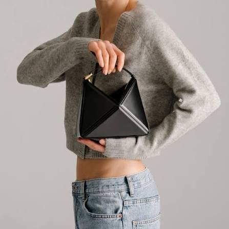 Mlouye Luxury Leather Goods from Istanbul