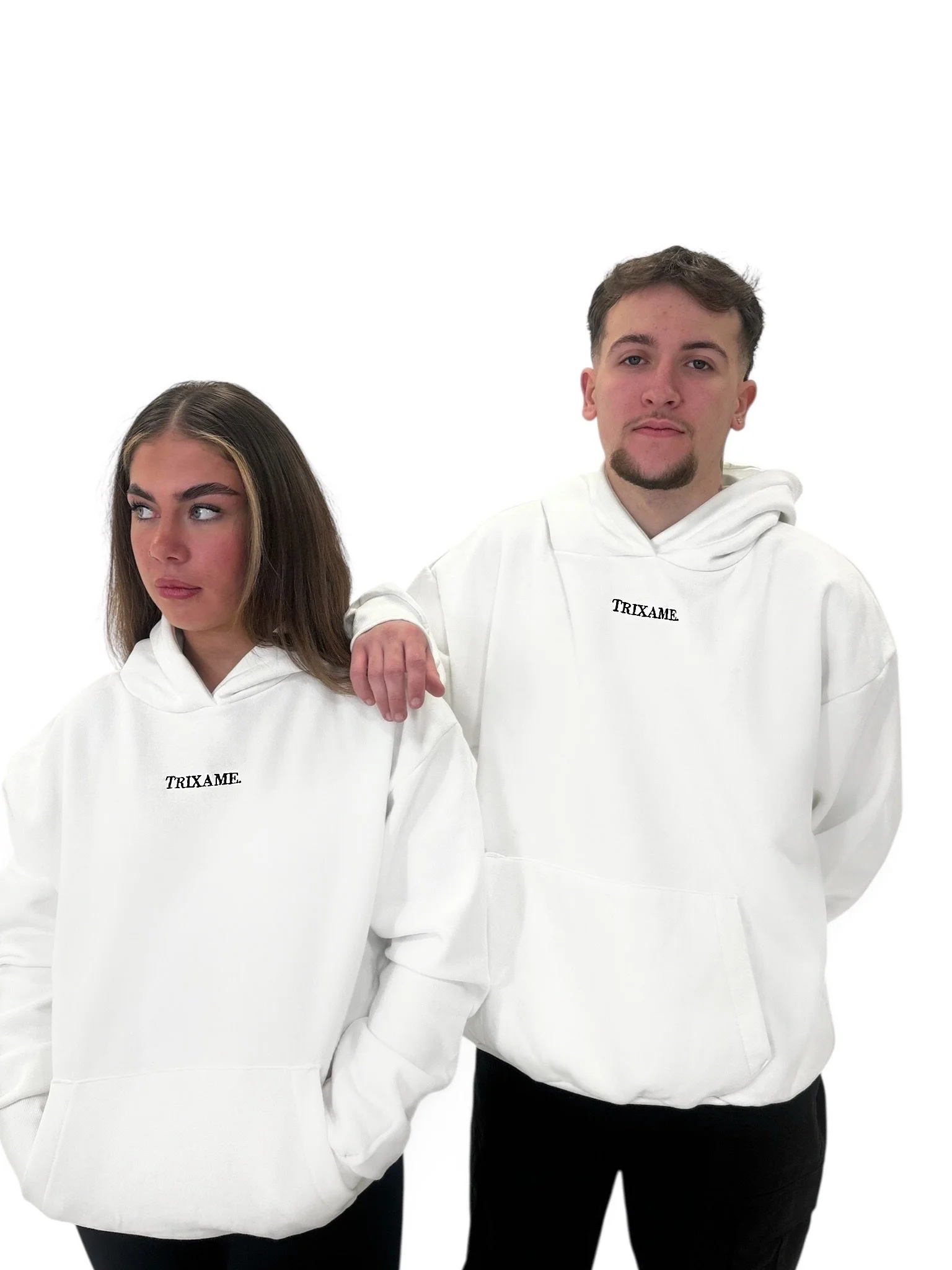 Facetune_17-11-2025-21-17-14.JPG (Copy)