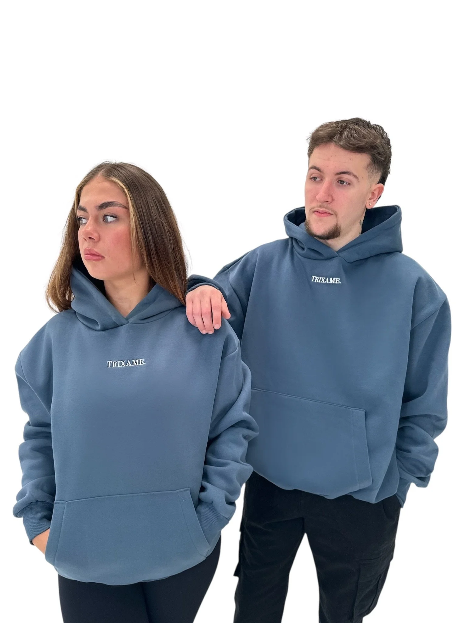 Facetune_17-11-2025-22-14-10.JPG (Copy)