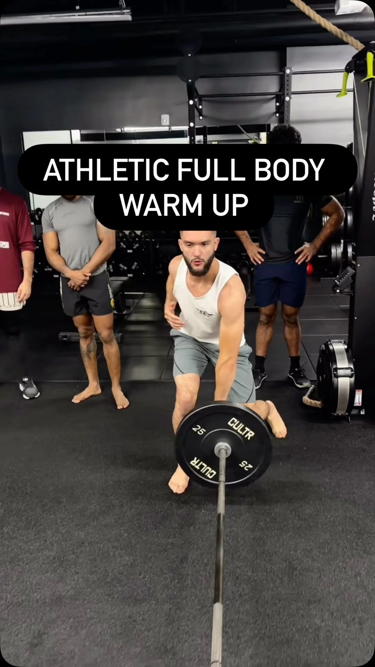FULL BODY WARM UP ⬇️
1️⃣ Stability hamstring curl - hamstring & glute stability
2️⃣ external rotations - rotator cuff & shoulder stability
3️⃣ pallof press - ab & oblique stability
4️⃣ plate raises - front delt & shoulder mobility