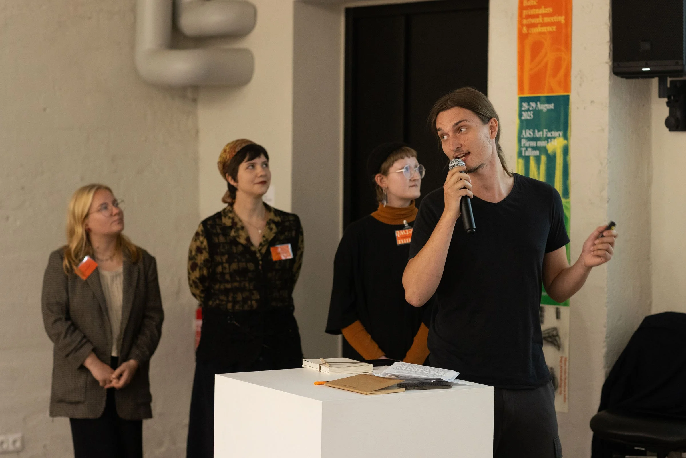 Copy of HUG_9097.jpg