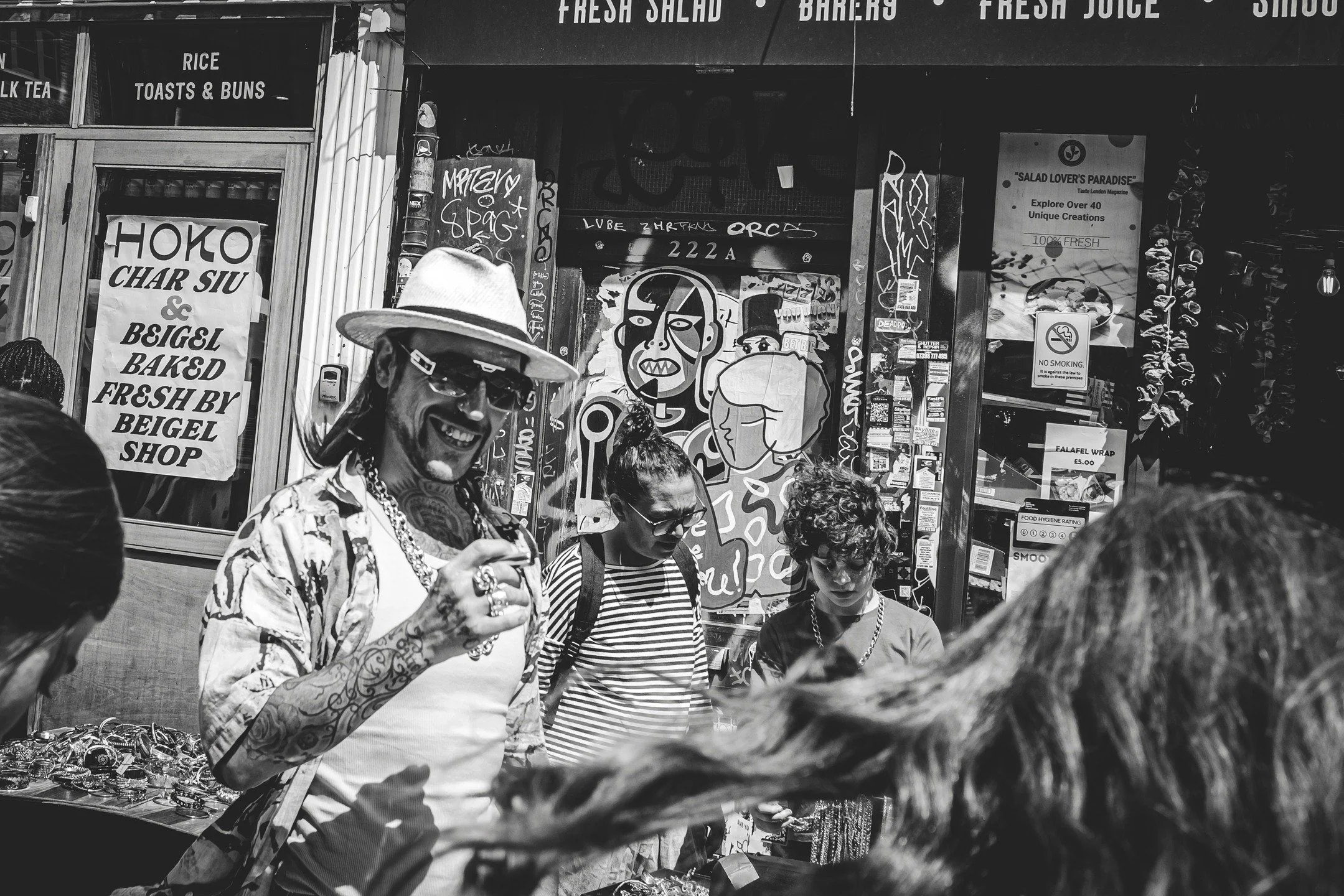 The market&rsquo;s loud, the characters are louder, that&rsquo;s exactly why I keep coming back here. It serves up characters. Tattoos, shades, chains, and the kind of energy you only find here when the sun&rsquo;s out.

#BrickLane #StreetPhotography