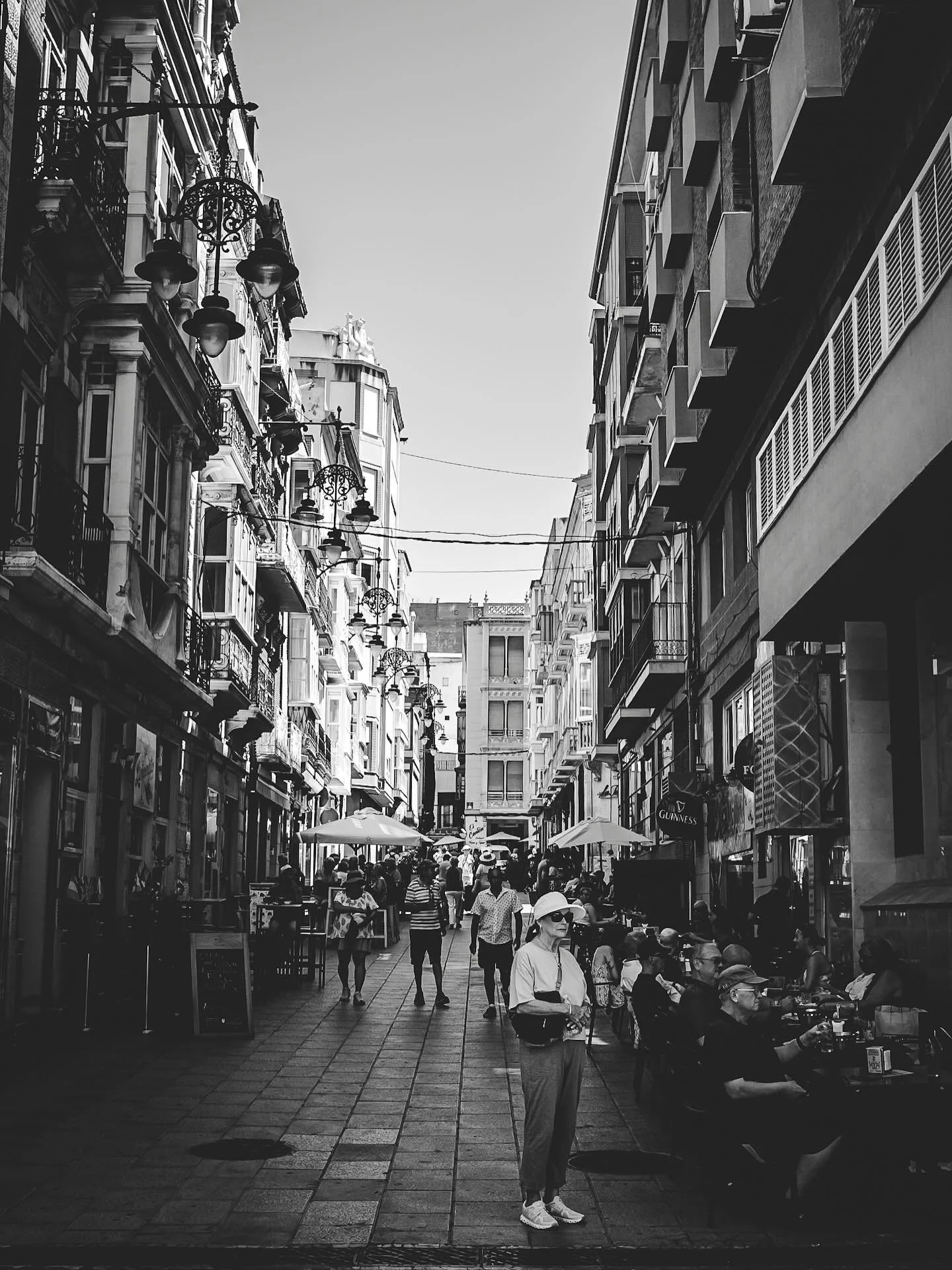 Spain. A street full of life, layered light, and people just going about their day. What grabbed me here was the depth every step into the frame pulls you further into the story.

#StreetPhotography #SpainPhotography #DocumentaryPhotography #StreetLi
