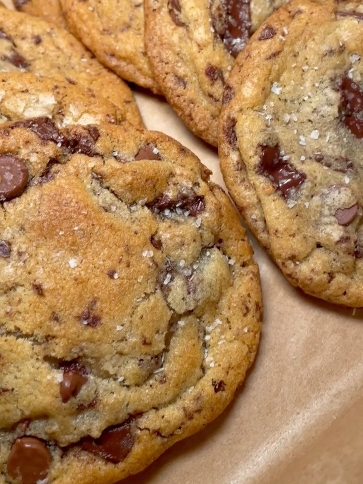 The Gooey Great 🤎🍪
The cookie that started it all. 

Soft in the center, golden around the edges, and finished with just the perfect touch of salt. This gooey classic and always hits the spot.

If you&rsquo;ve been thinking about grabbing a few coo