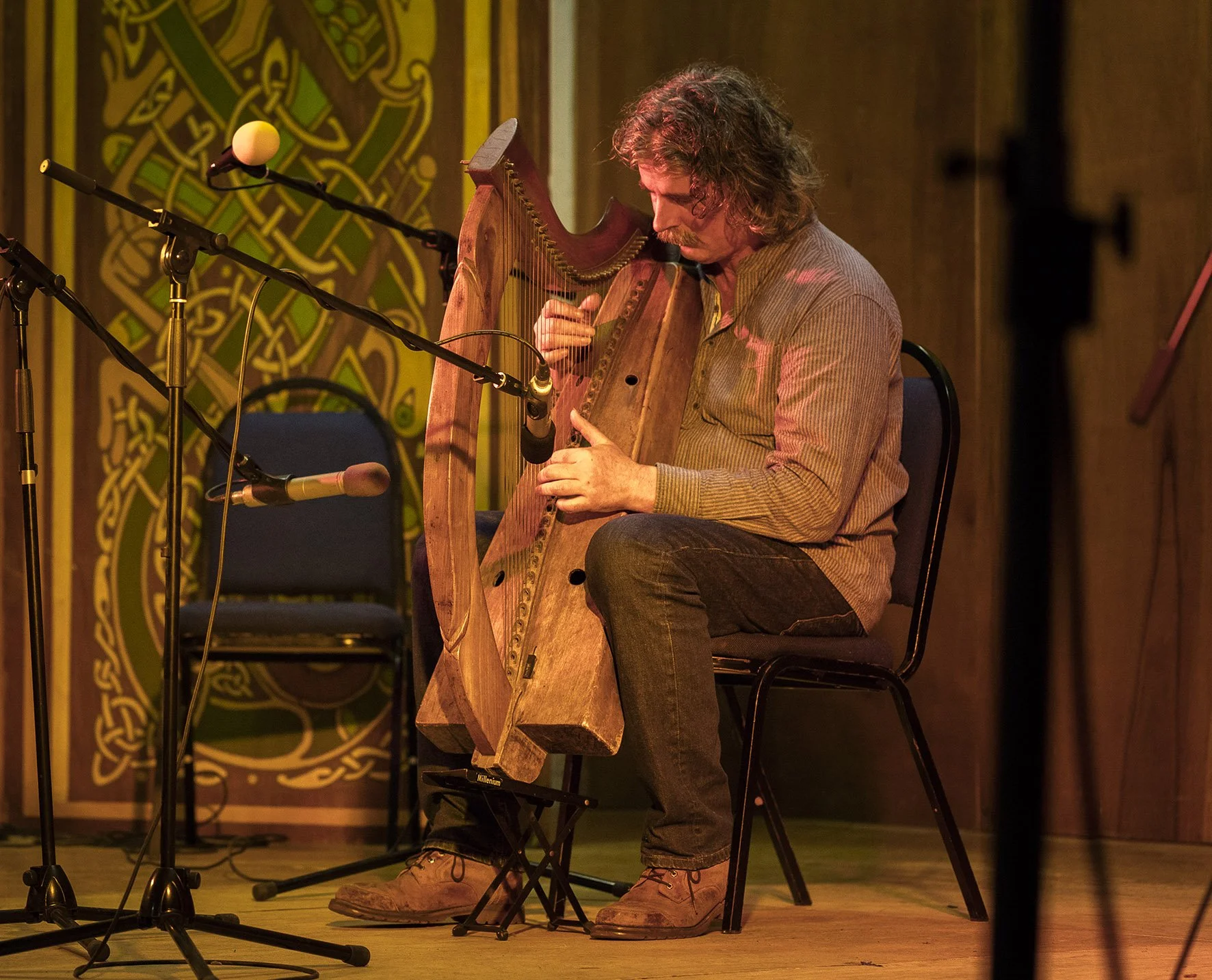 Paul Dooley playing in the end of week Muiris Ó Rócháin Memorial Concert.