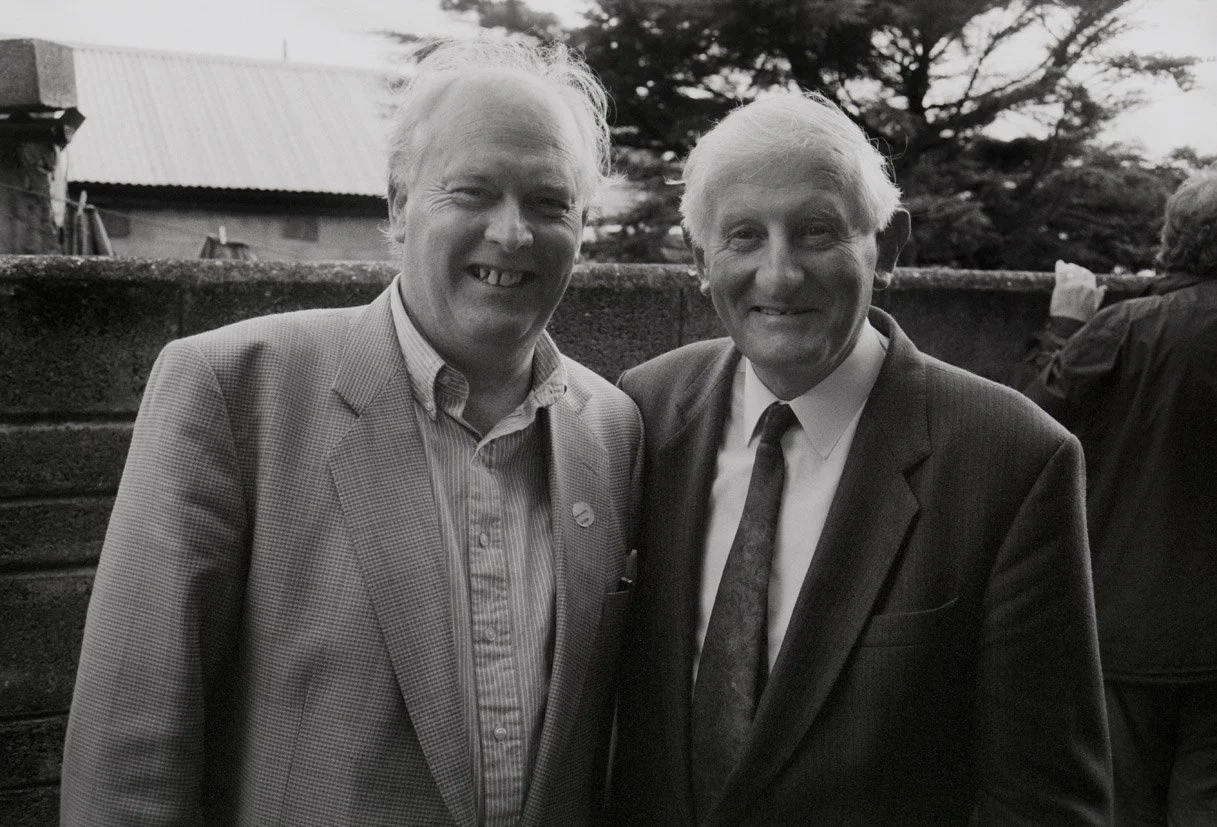 Muiris Ó Rócháin and P Joe Hayes 1993.