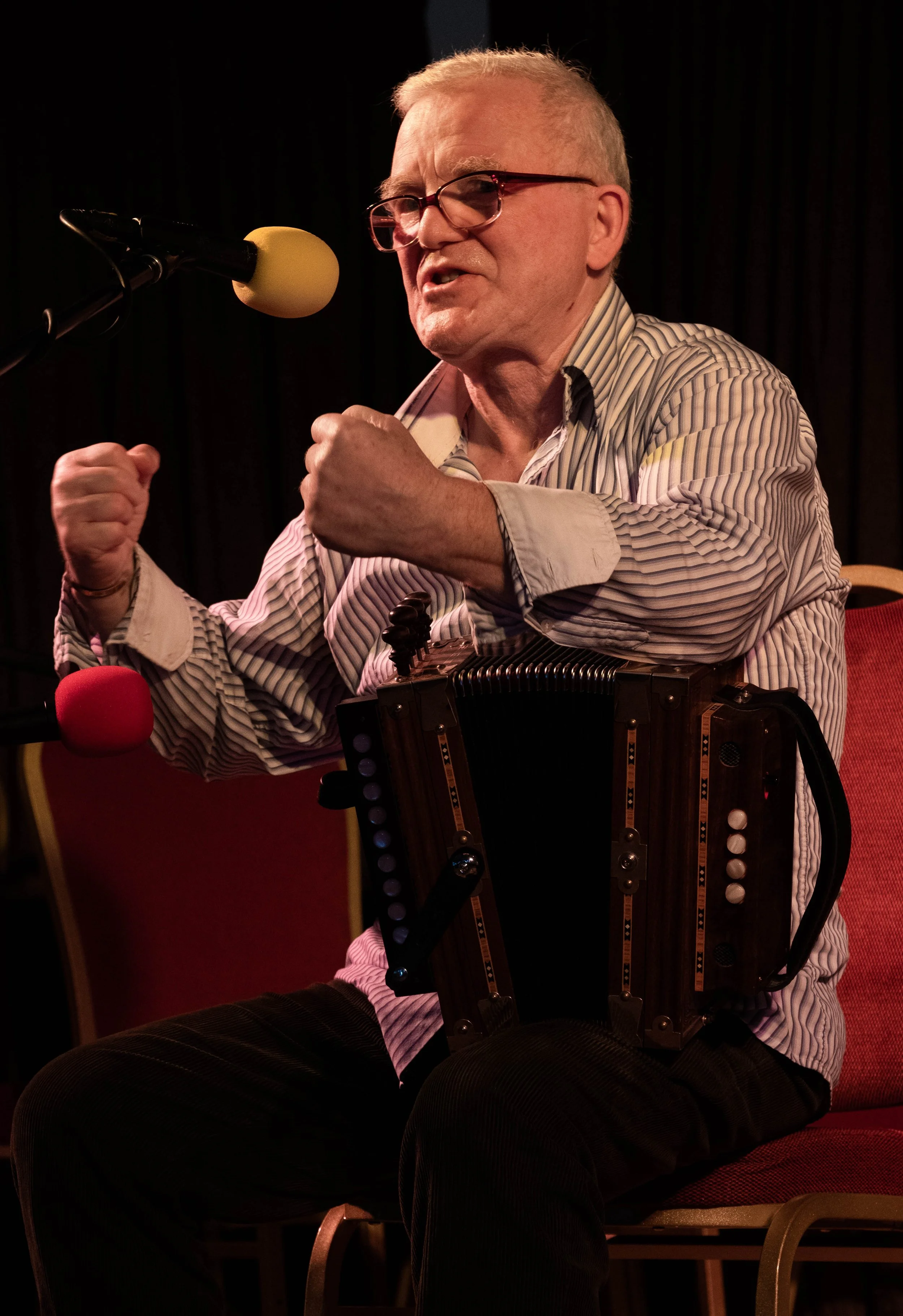 PJ Hernon speaking at the tribute to Bobby Gardiner 2022.