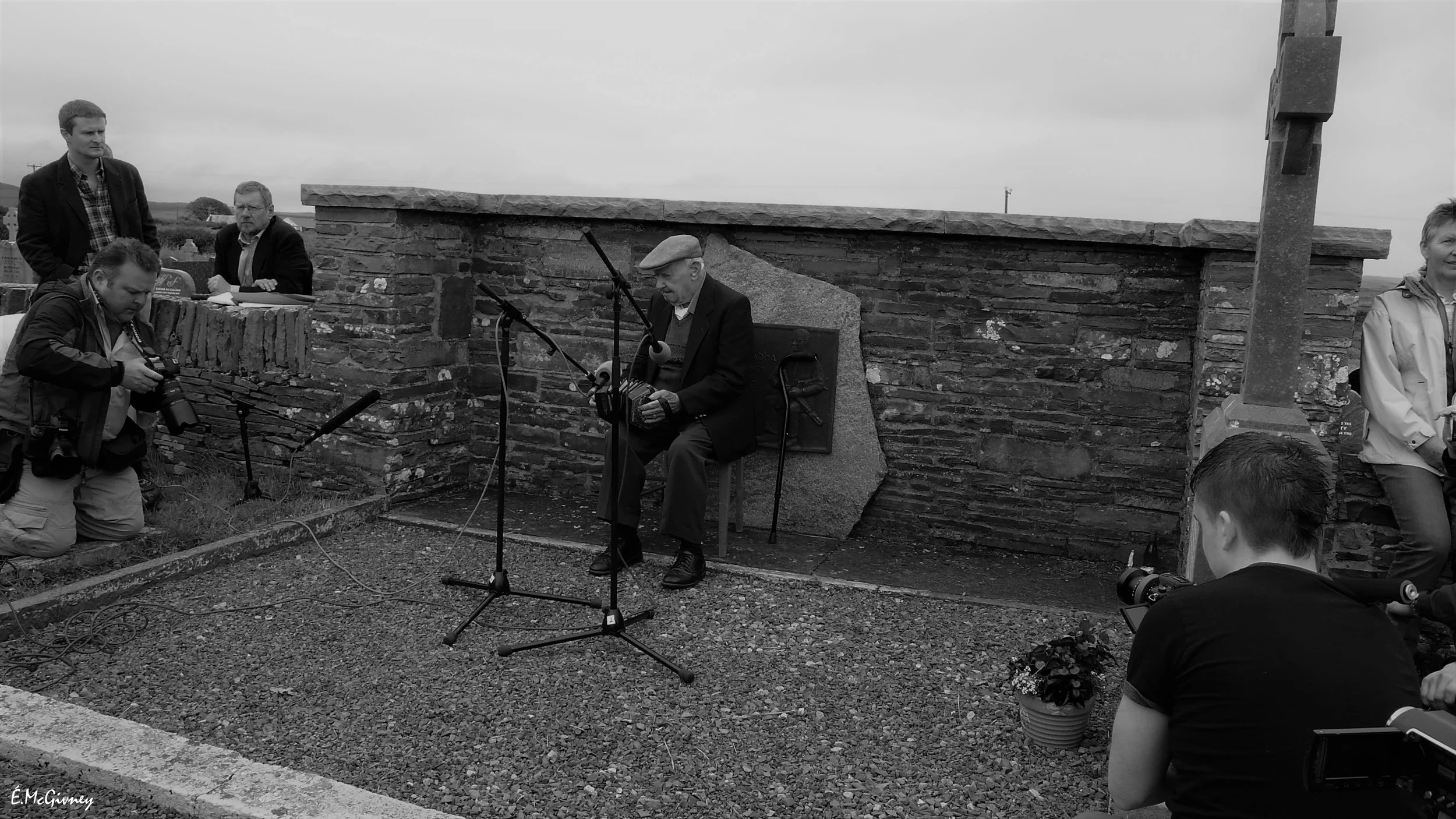Marty O'Keefe playing at the graveside tribute to Willie Clancy.