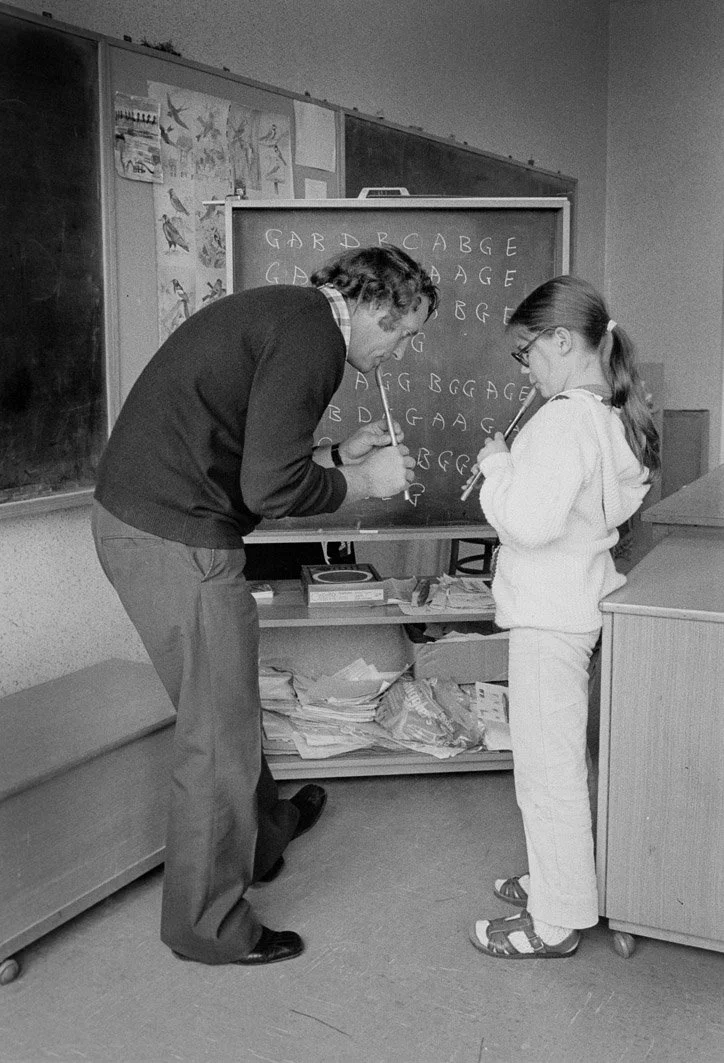 Mick Crehan teaching tin whistle, 1976.
