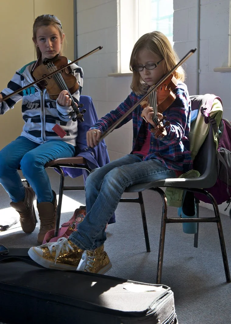 Students in Mick Coneely's fiddle class 2011.