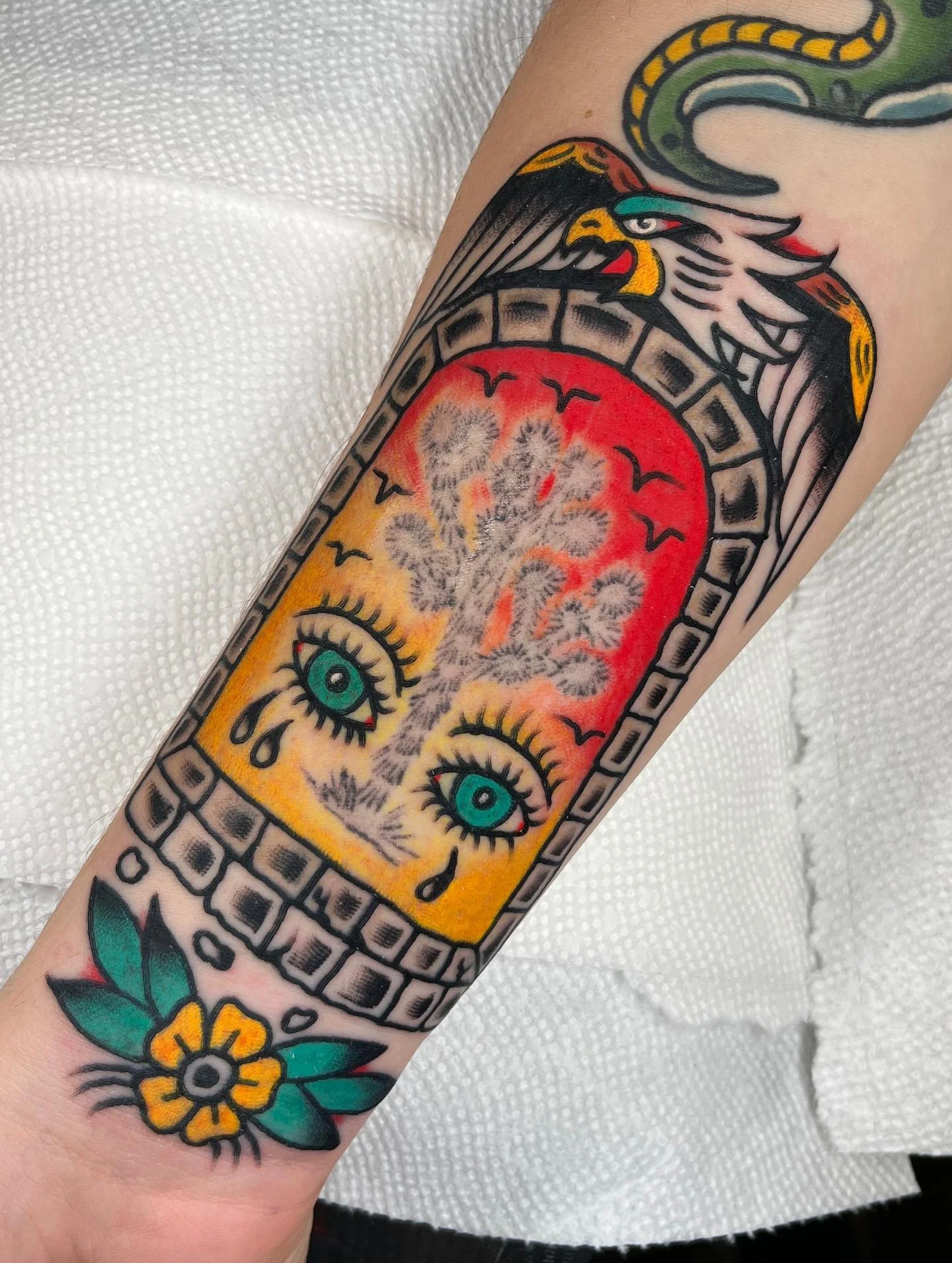 🌞TATTOO🌞
A Rework for Jon! Jon wanted to keep the tree and revamp the rest, thanks for the trust Jon! 

Big bird picked off the wall, a @_pauljamison design from name brand tattoo! We have lots of flash sets to choose from just walk on in and pick 