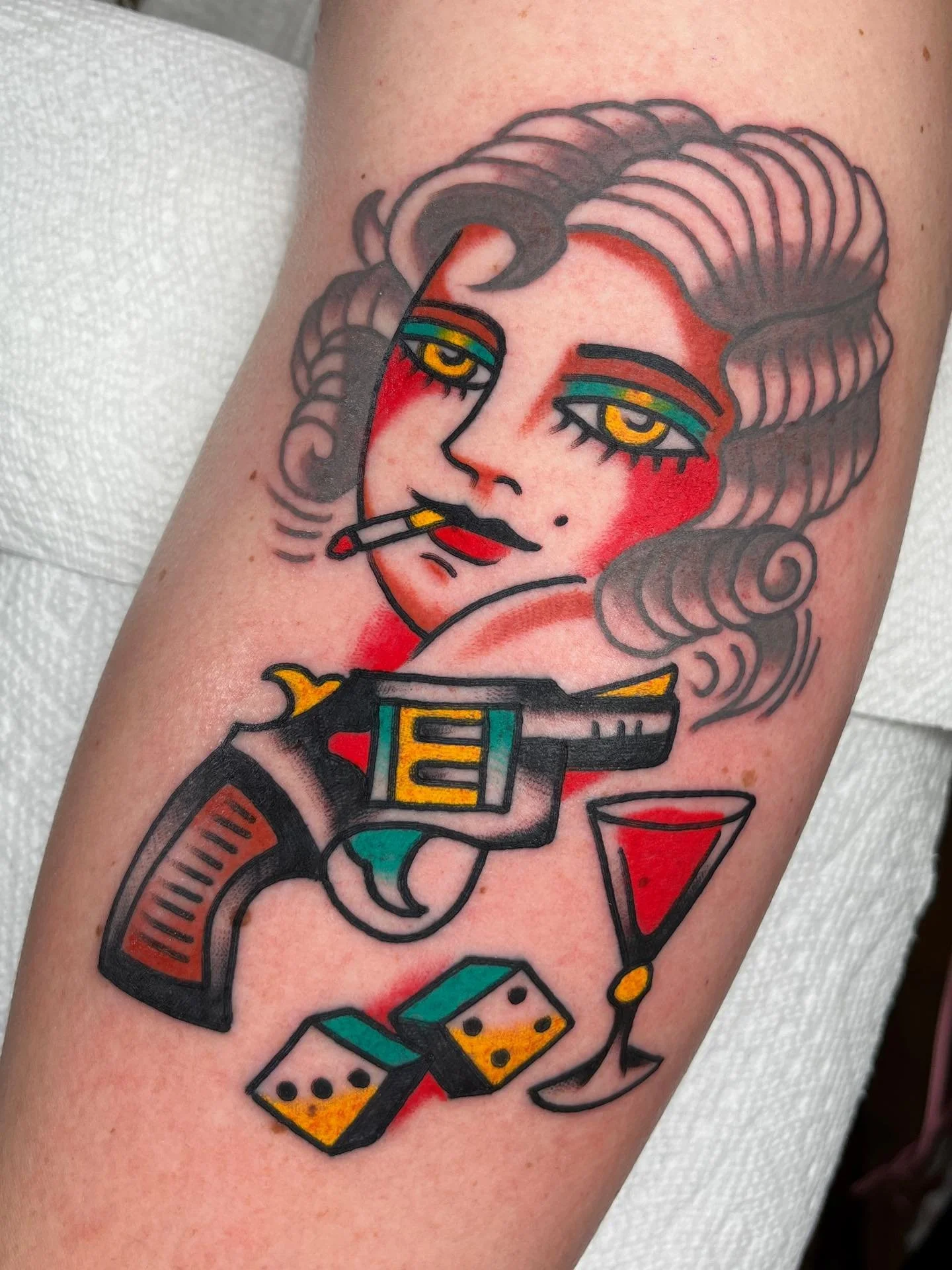 🌞TATTOO🌞
Some tattoos from the past couple days! Thank you to everyone who gets tattoos! Still got more to post! 

Bonus start on a set I&rsquo;m working on with @northern_woodland 

Find me @twinsunsdurham 
And @twinsunschapelhill 
.
.
#tattoo #am